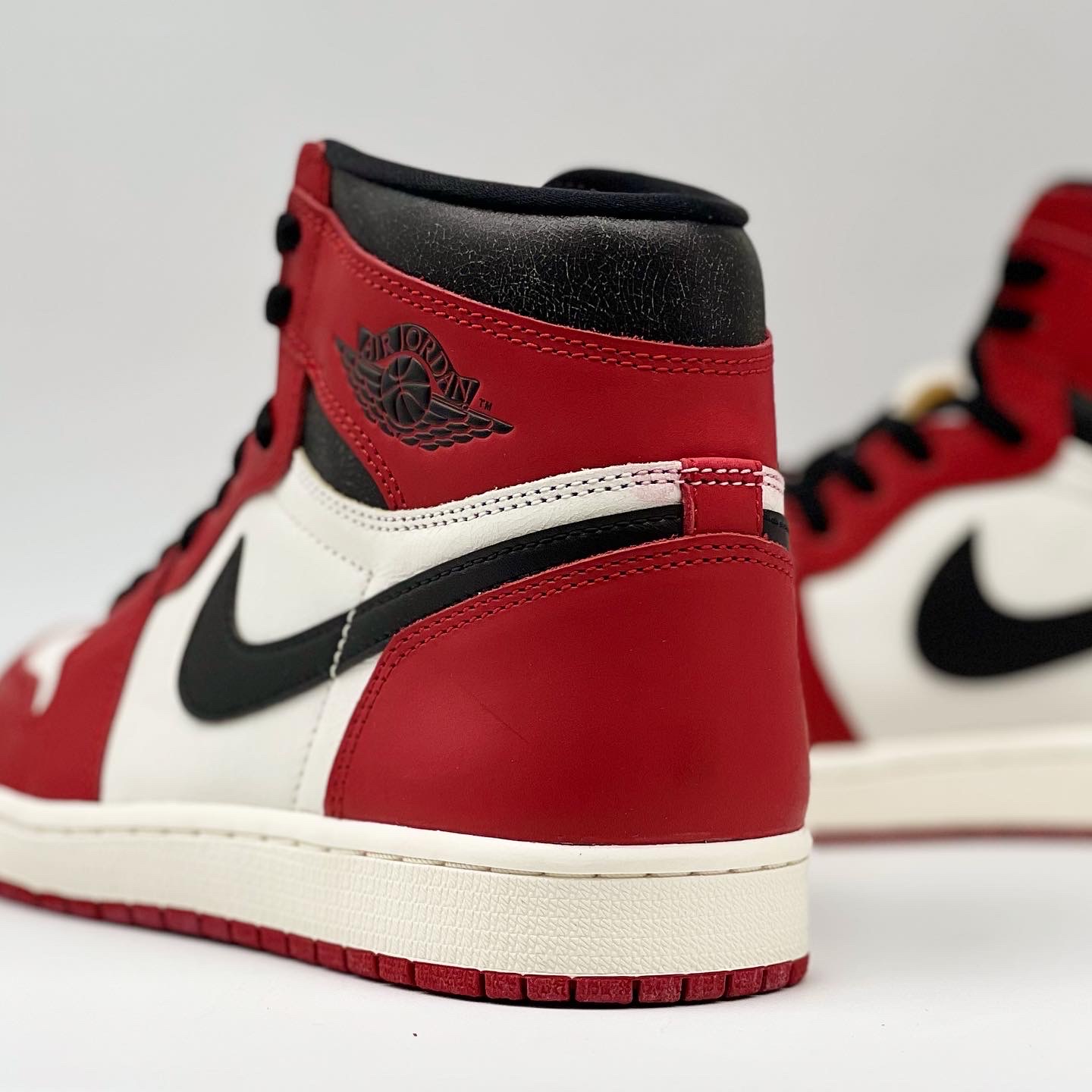 Jordan 1 Retro High OG Chicago 2022 착용 스타일 - 3