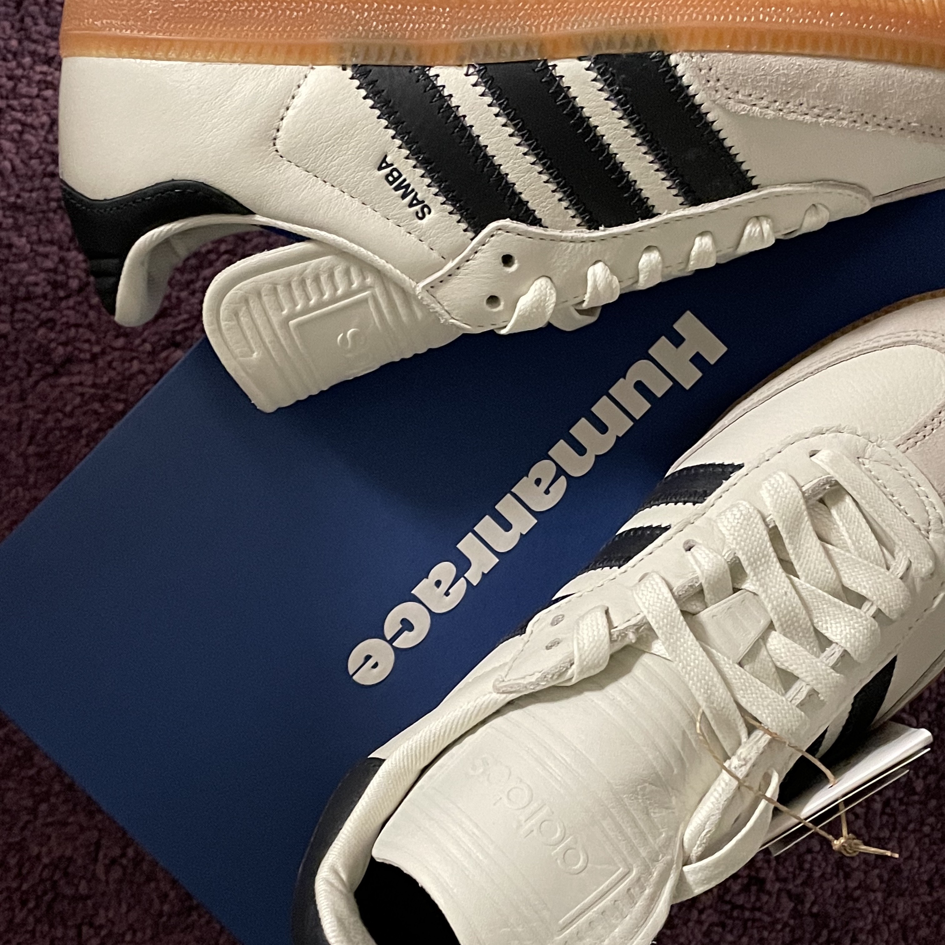 Adidas x Pharrell Williams Humanrace Samba Cloud White Night Grey 착용 스타일 - 1