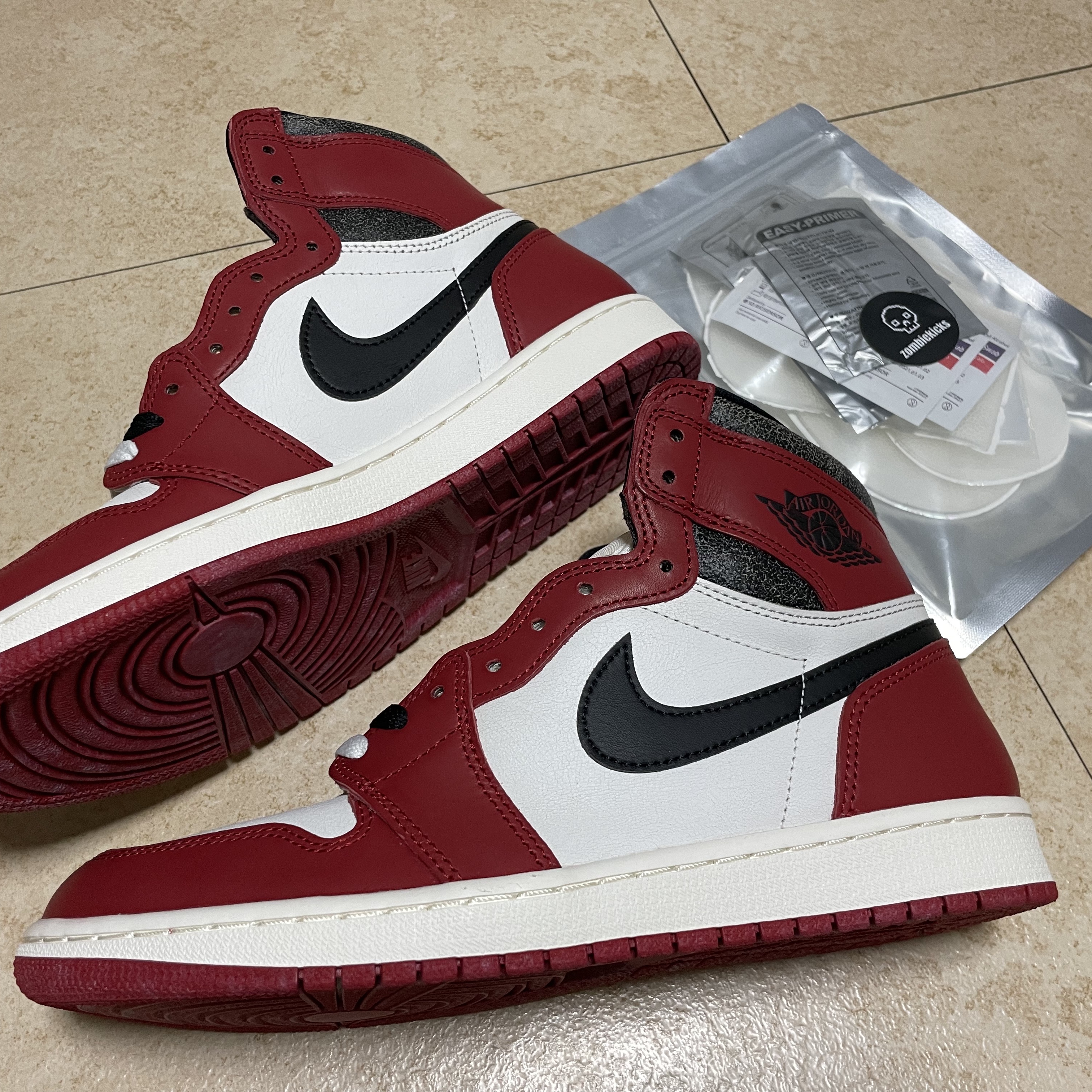Jordan 1 Retro High OG Chicago 2022 착용 스타일 - 2
