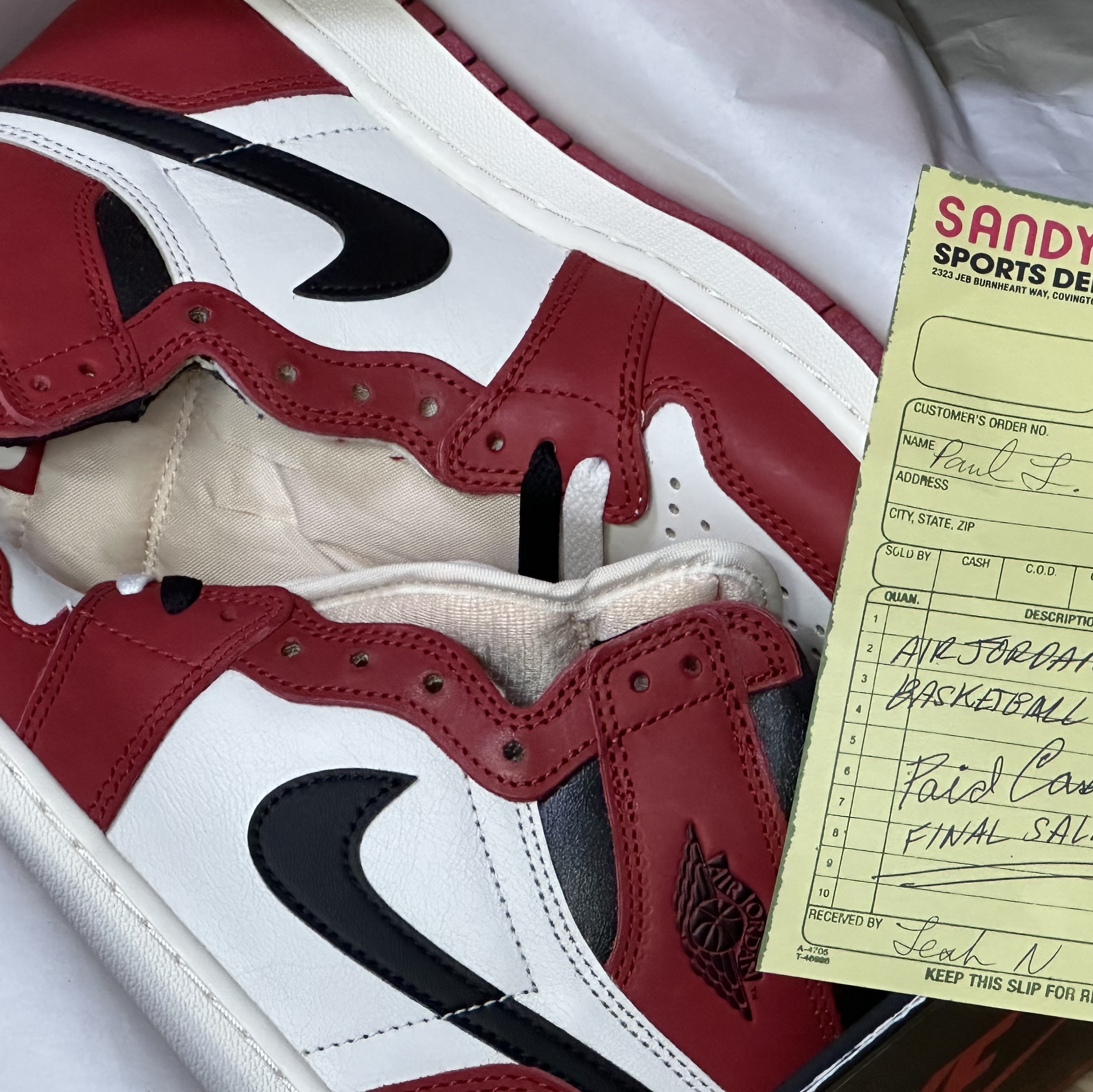 Jordan 1 Retro High OG Chicago 2022 착용 스타일 - 2