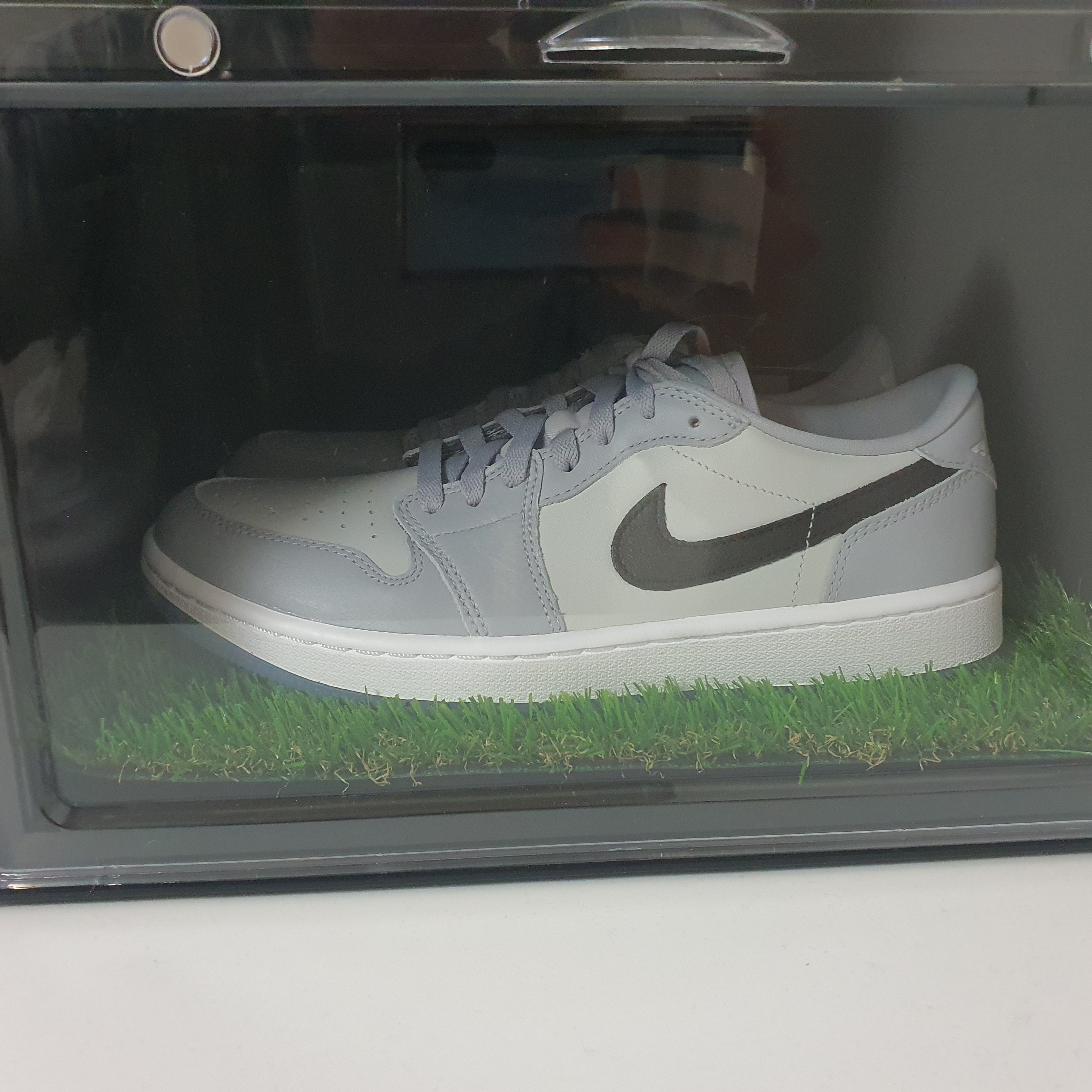 Jordan 1 Low Golf Wolf Grey 착용 스타일