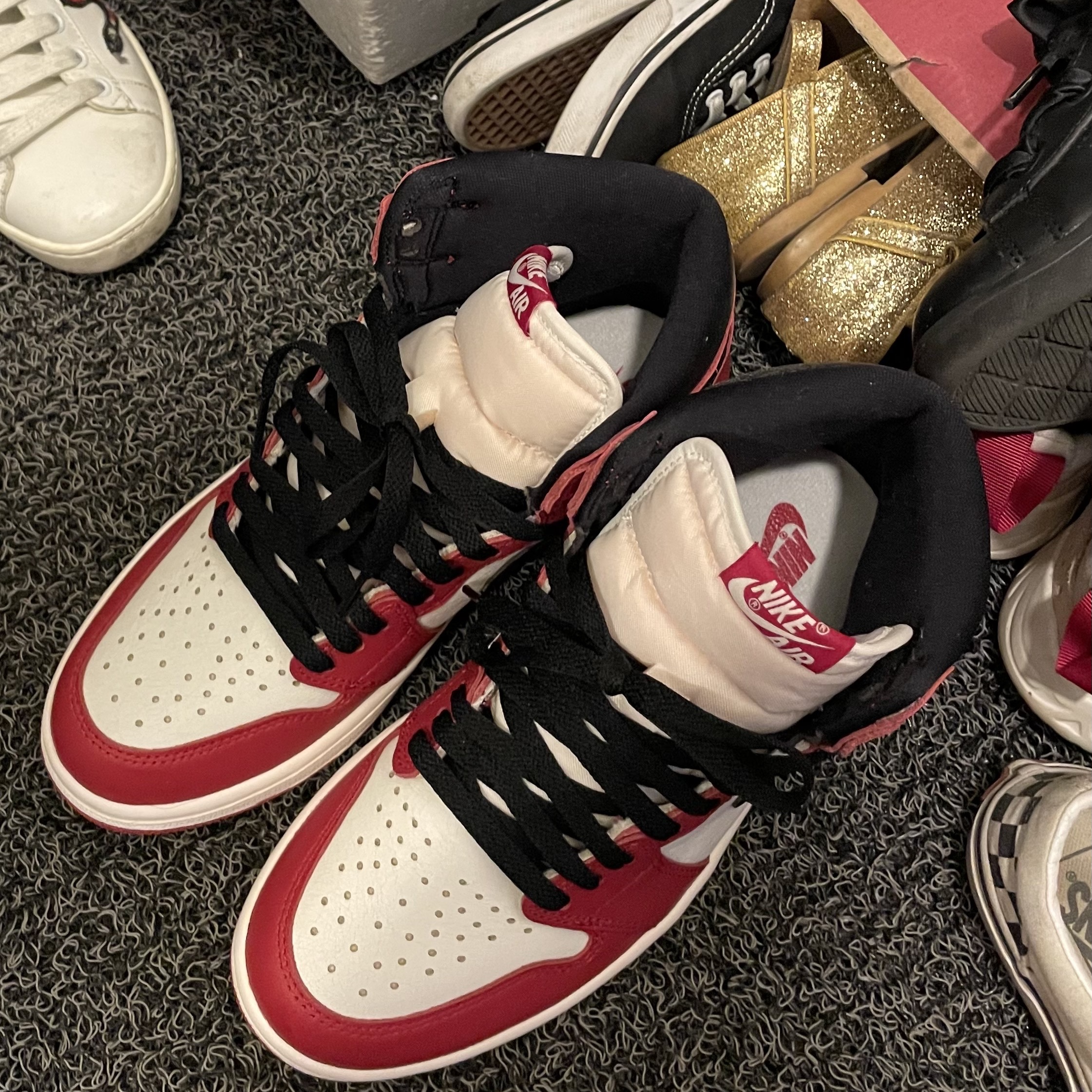 Jordan 1 Retro High OG Chicago 2022 착용 스타일 - 2