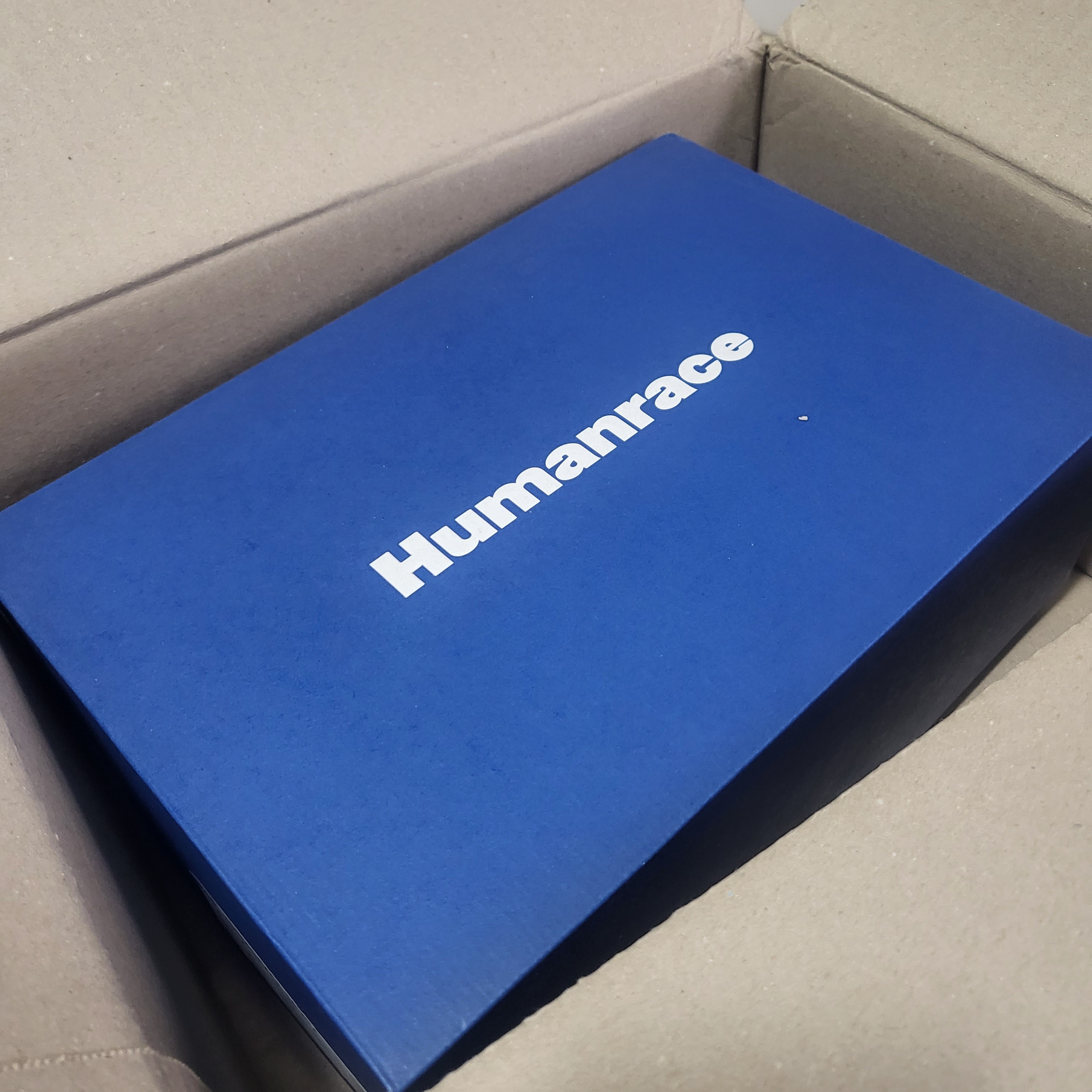 Adidas x Pharrell Williams Humanrace Samba Cloud White Night Grey 착용 스타일 - 1