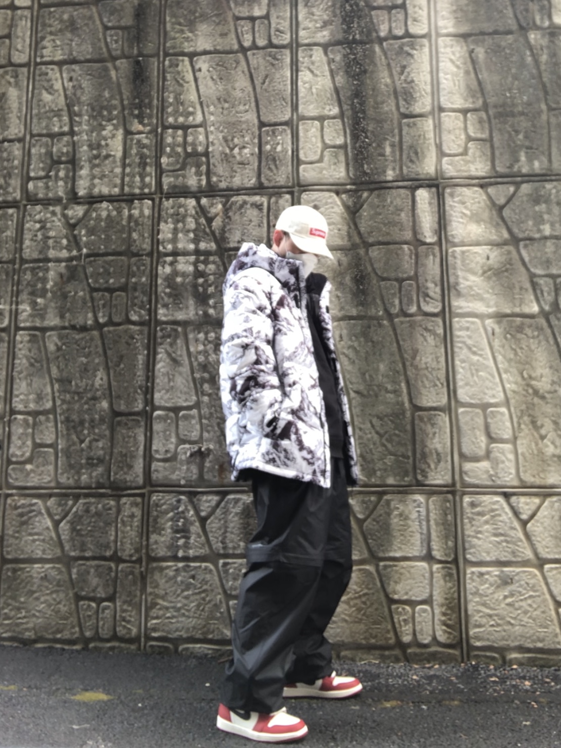 Supreme Washed Chino Twill Camp Cap Stone - 22SS, The North Face Challenge Air Down Jacket Gray 착용 스타일