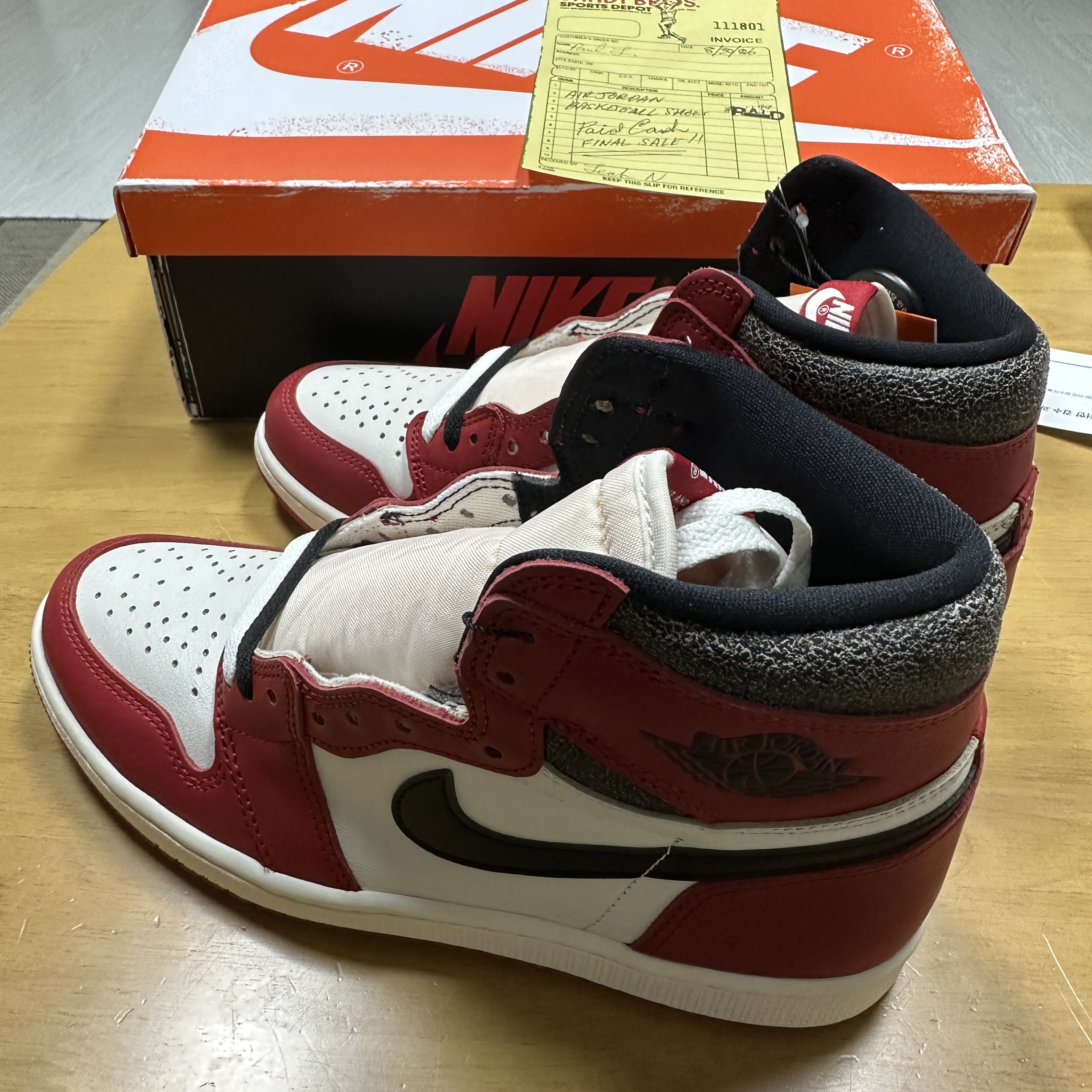 Jordan 1 Retro High OG Chicago 2022 착용 스타일 - 2