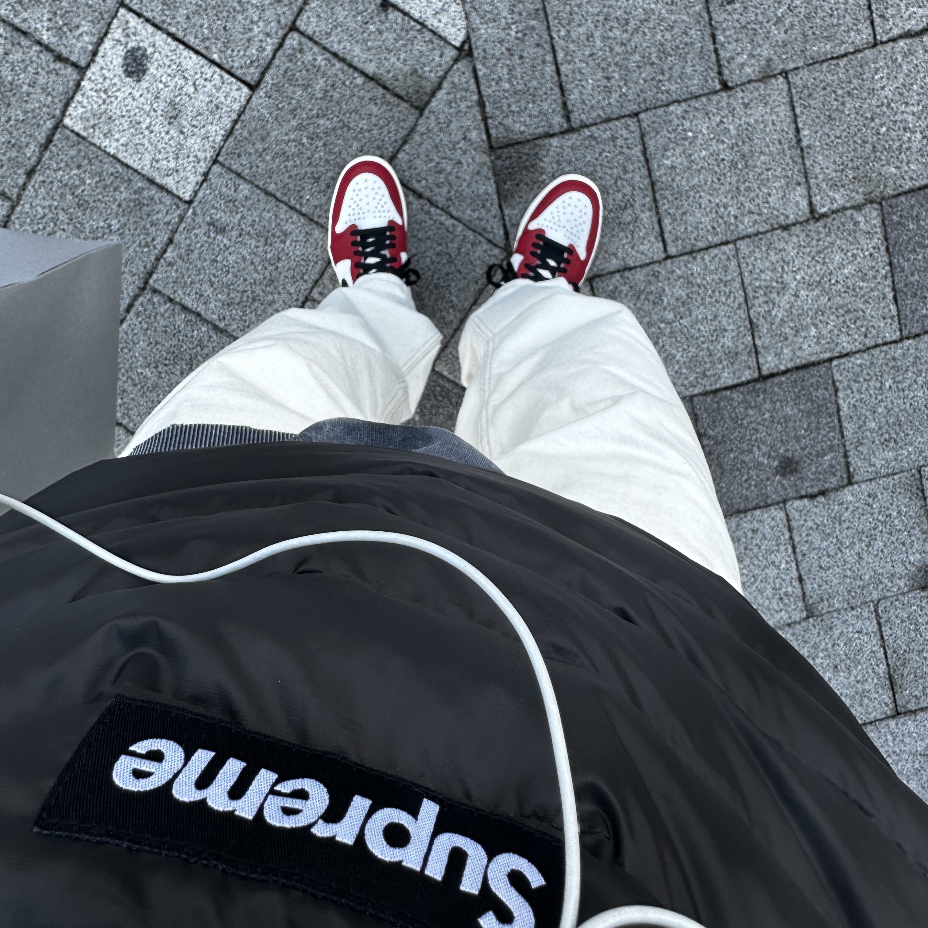 Jordan 1 Retro High OG Chicago 2022 착용 스타일 - 1