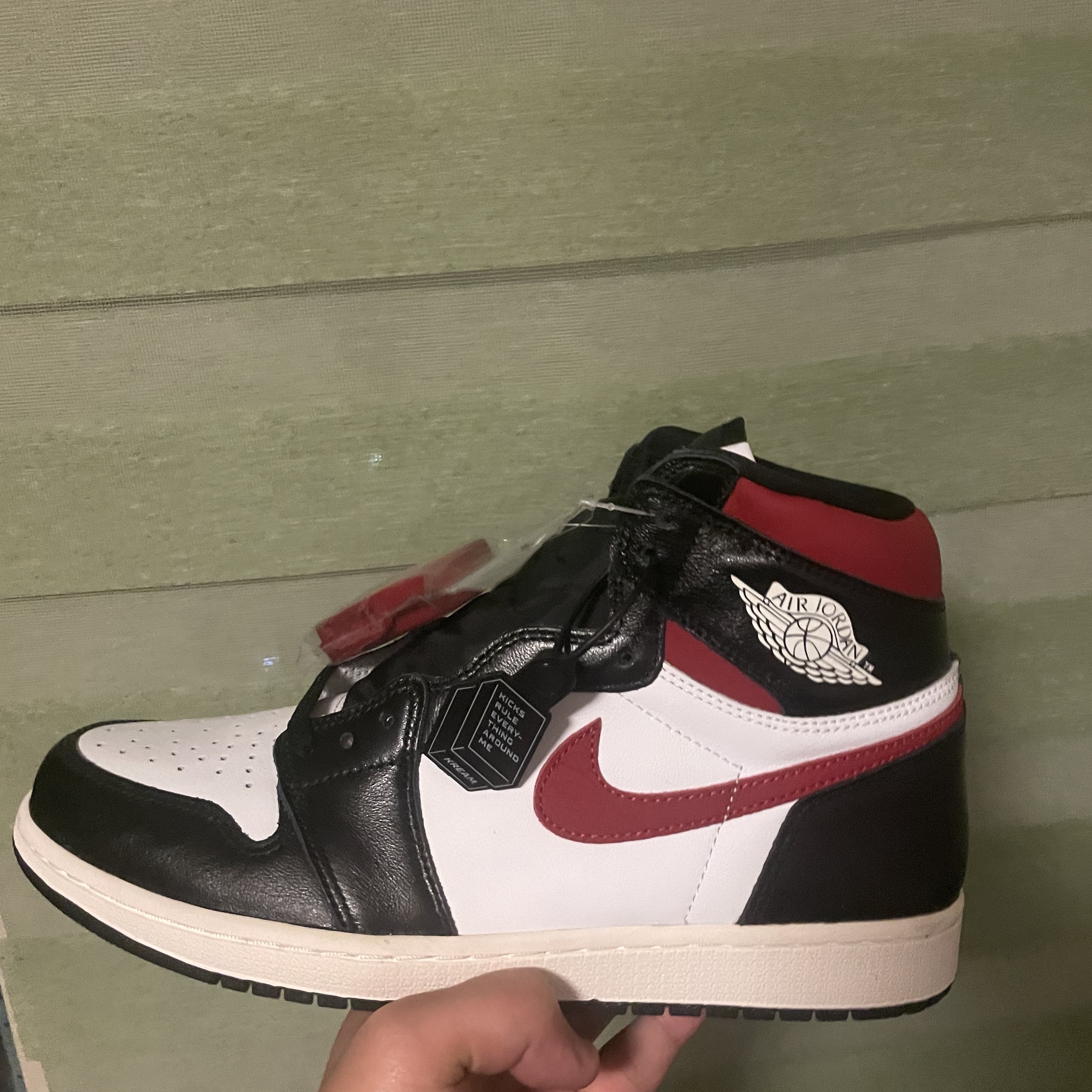 Jordan 1 Retro High OG Gym Red 착용 스타일