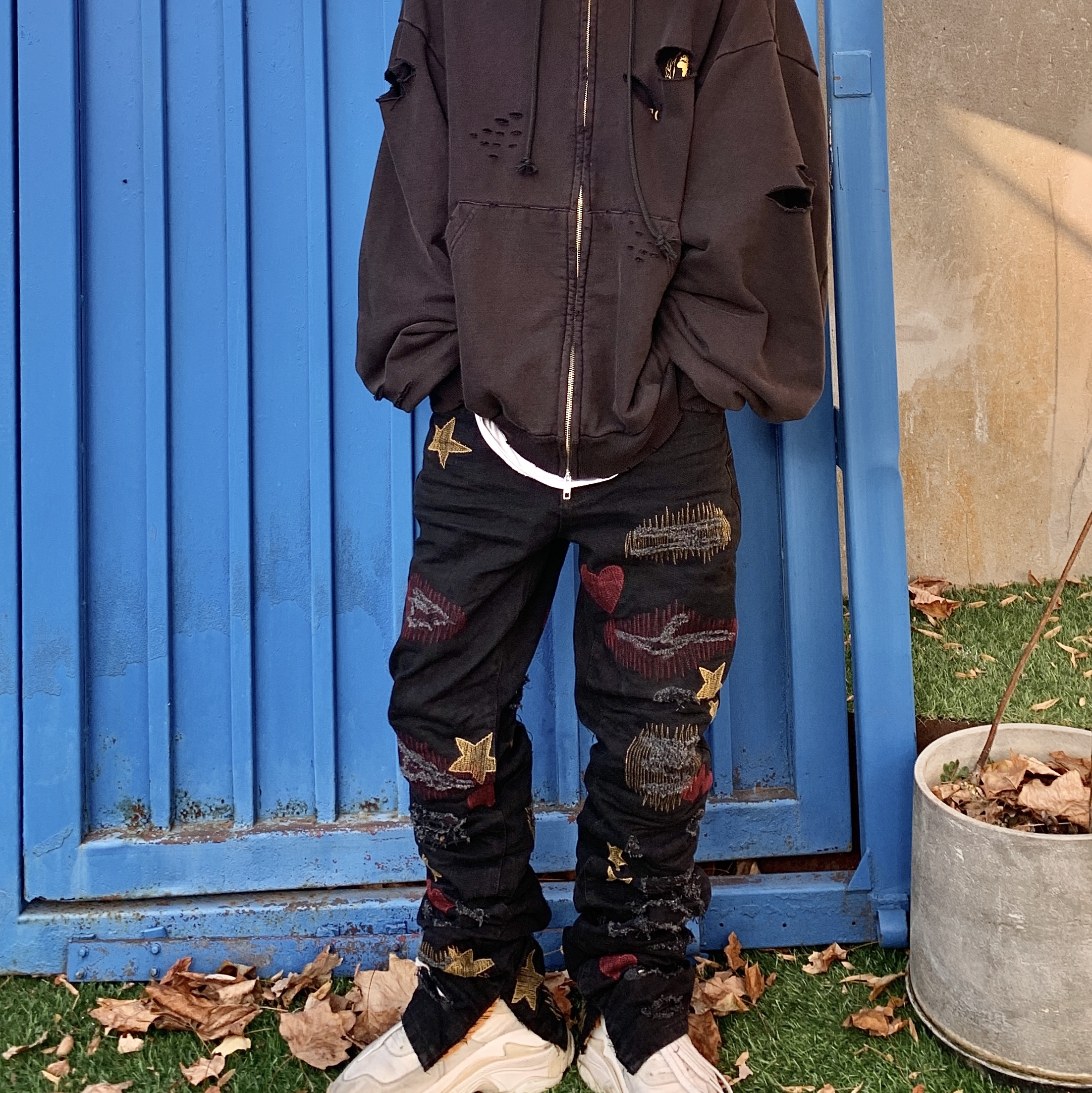 Project G/R Distressed Layer Zip Hoodie Faded Black 착용 스타일 - 5