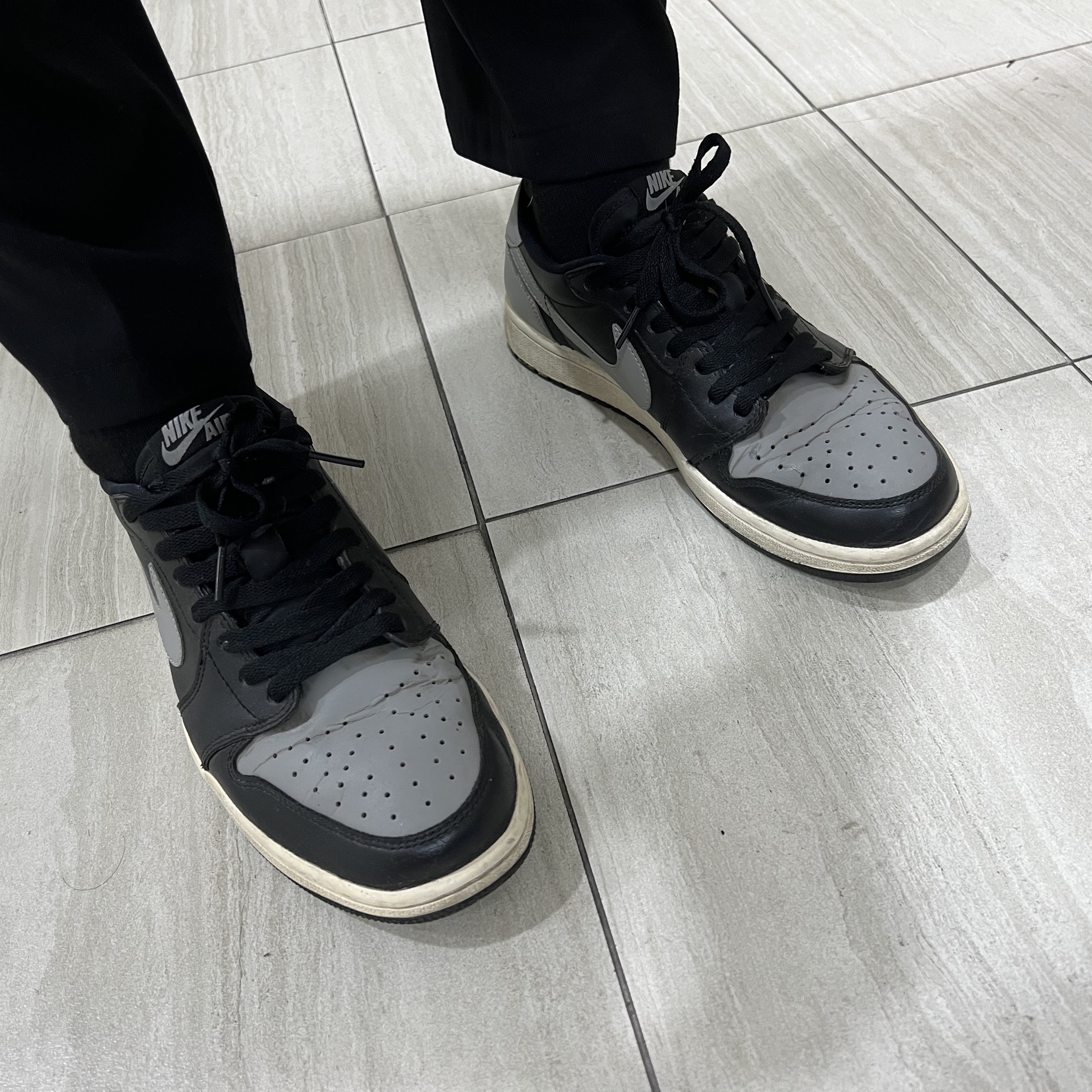 Jordan 1 Retro Low OG Shadow 2015 착용 스타일 - 2
