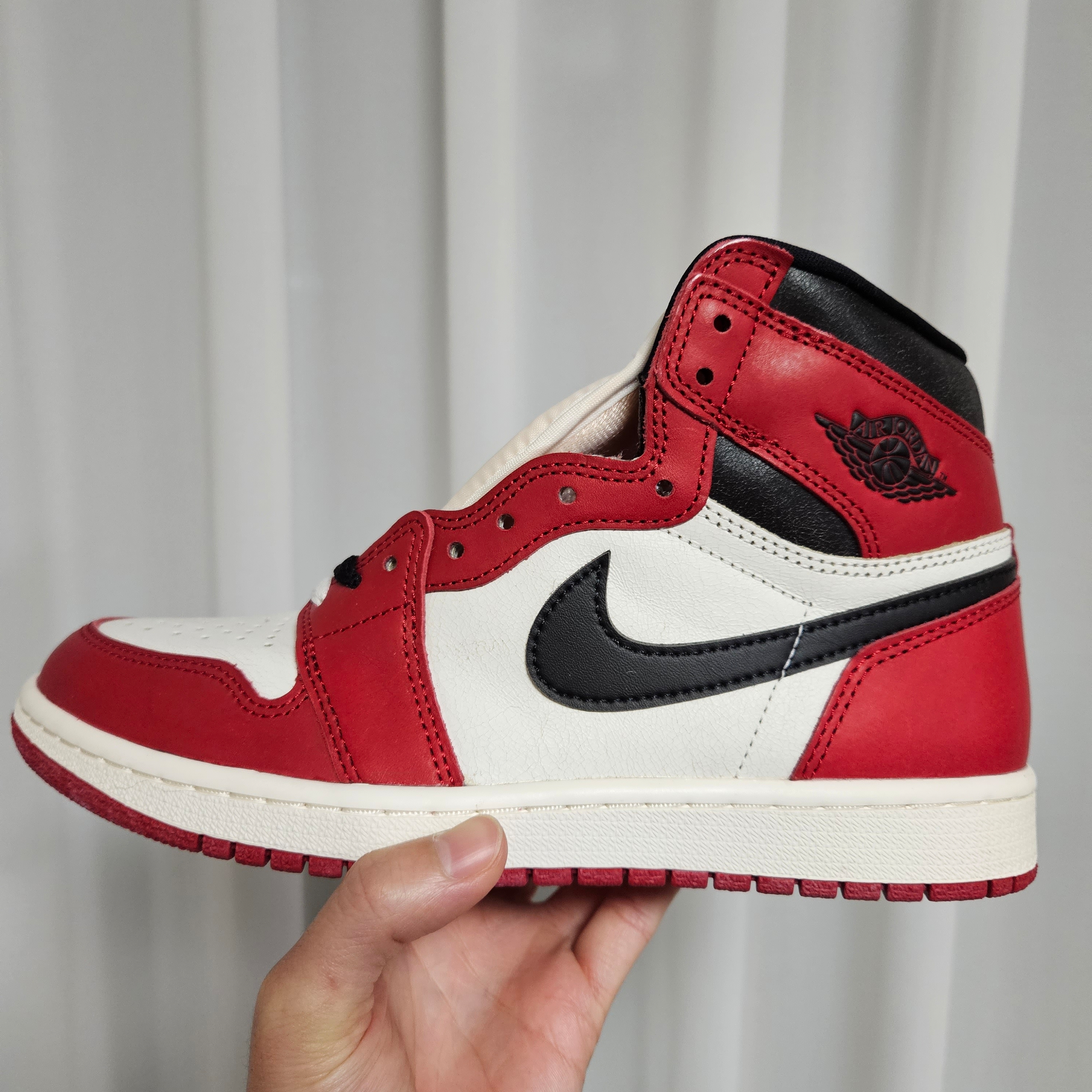 Jordan 1 Retro High OG Chicago 2022 착용 스타일 - 1