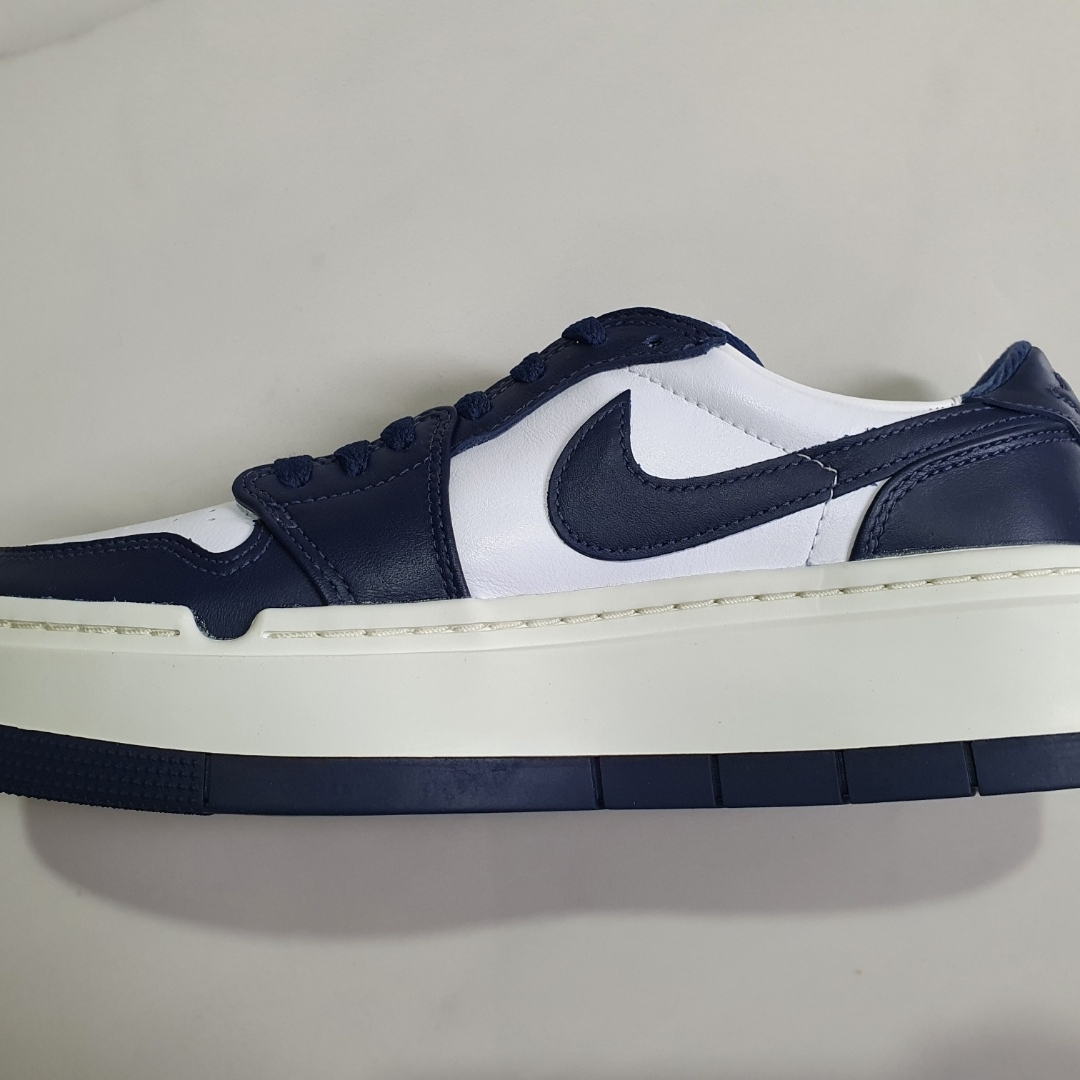 (W) Jordan 1 Elevate Low Midnight Navy 착용 스타일