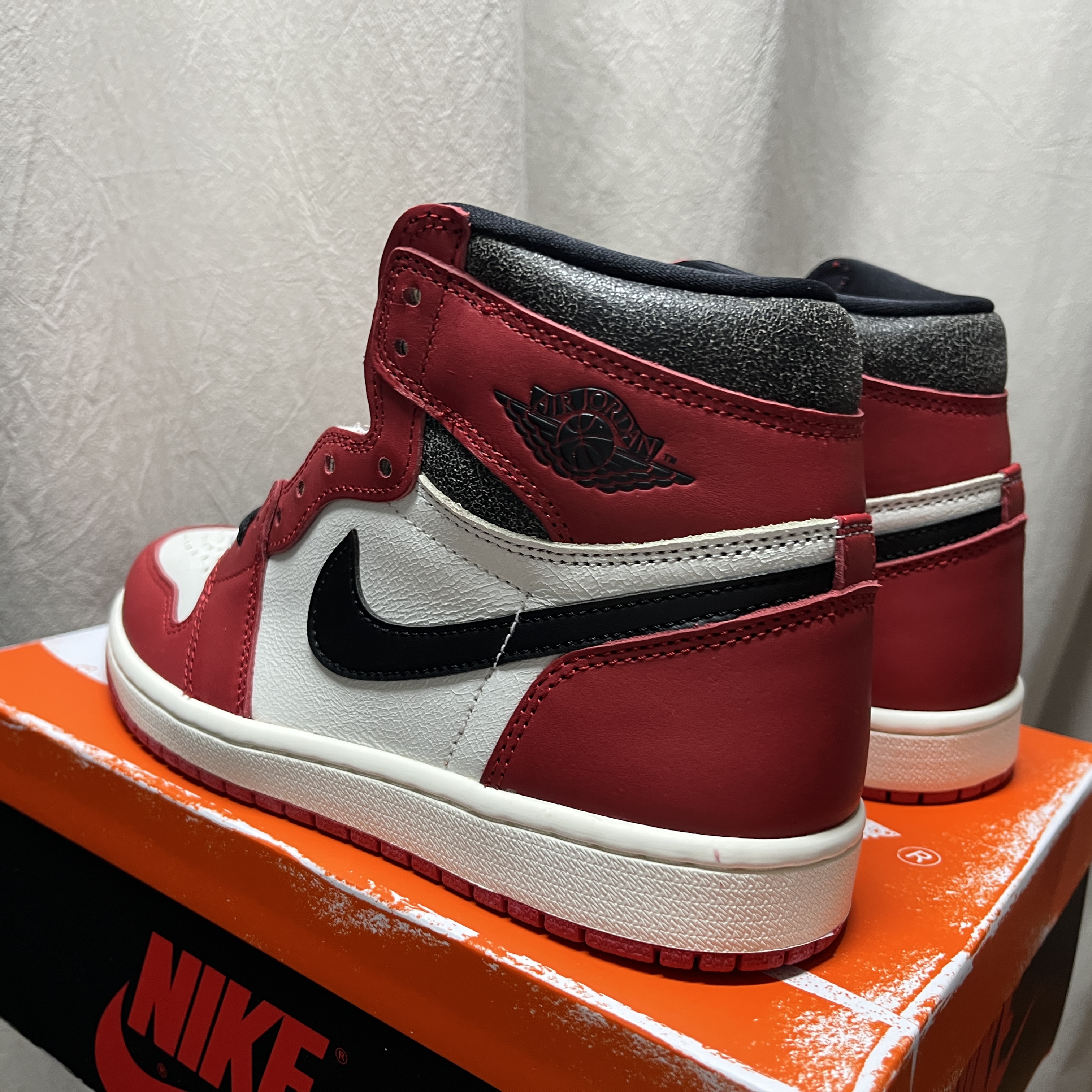Jordan 1 Retro High OG Chicago 2022 착용 스타일 - 3