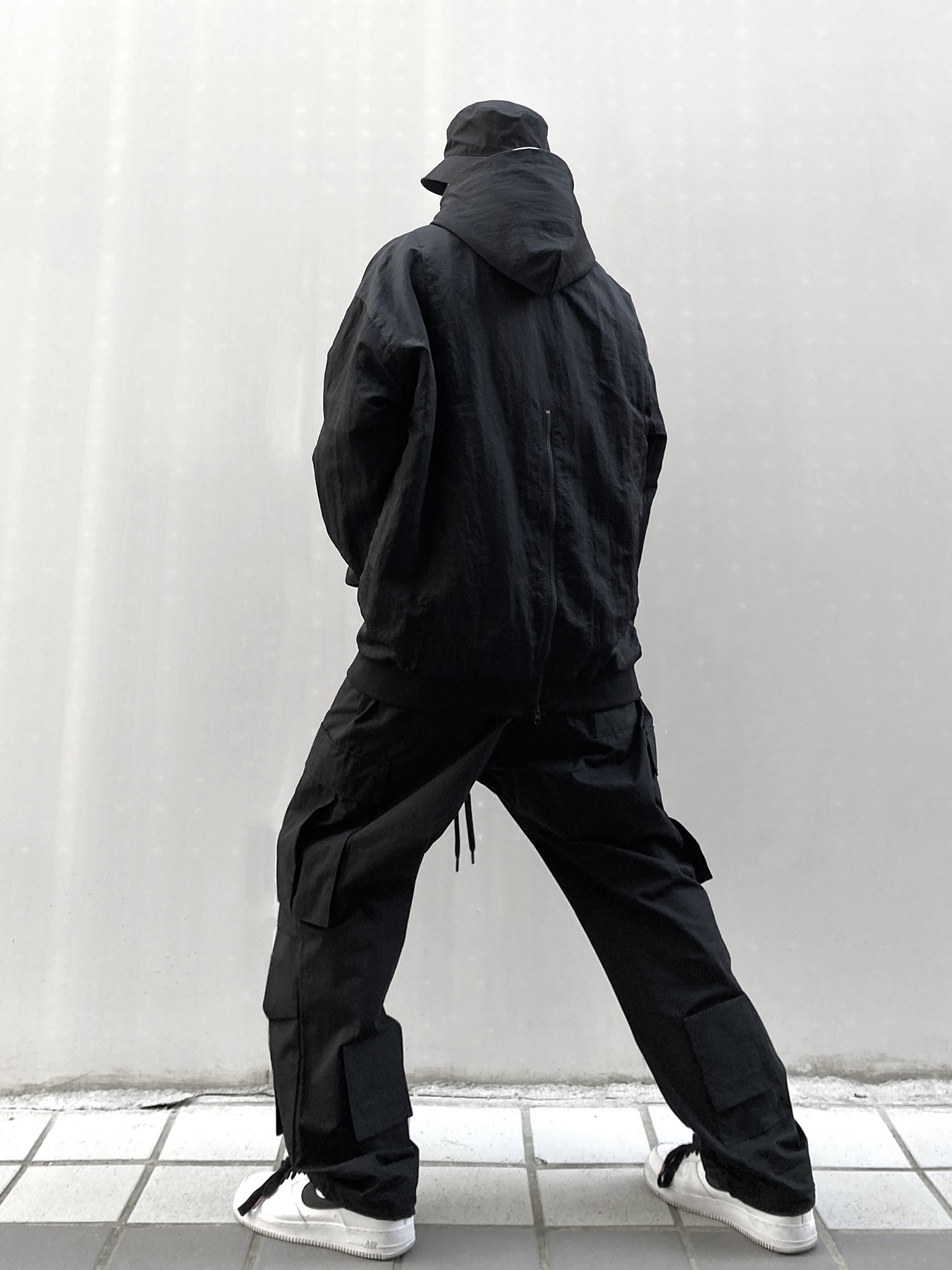 Nike Air Force 1 '07 White Black, Nike NRG Solo Swoosh Fleece Hoodie Summit White - Asia 착용 스타일 - 3