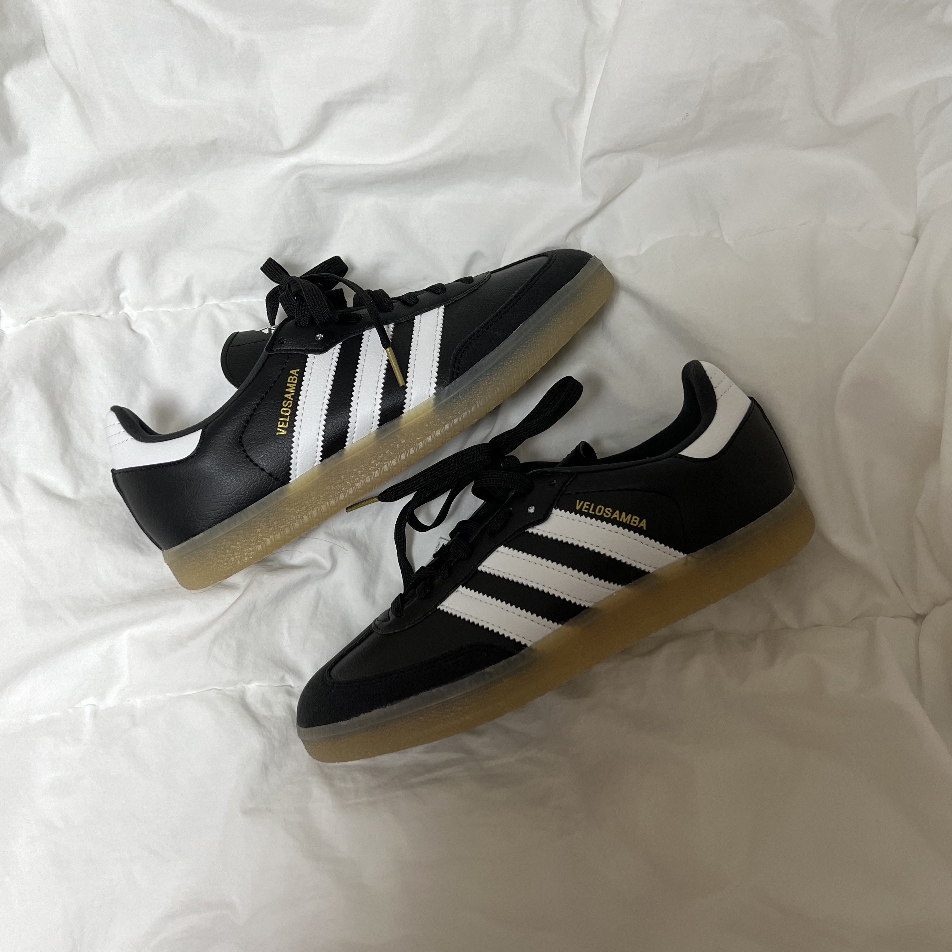 Adidas Velosamba Vegan Cycling Core Black 착용 스타일