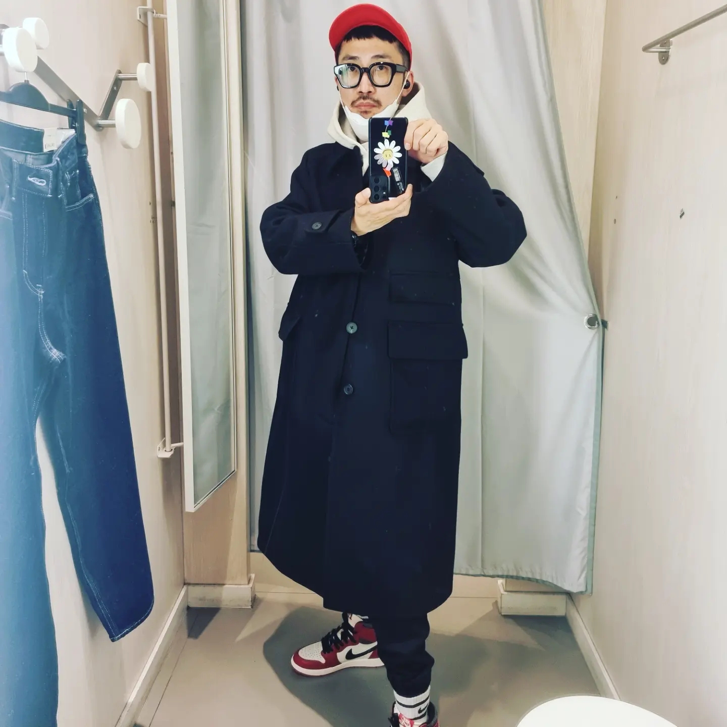 Jordan 1 Retro High OG Chicago 2022, Essentials The Core Collection Hoodie Light Oatmeal 착용 스타일 - 3