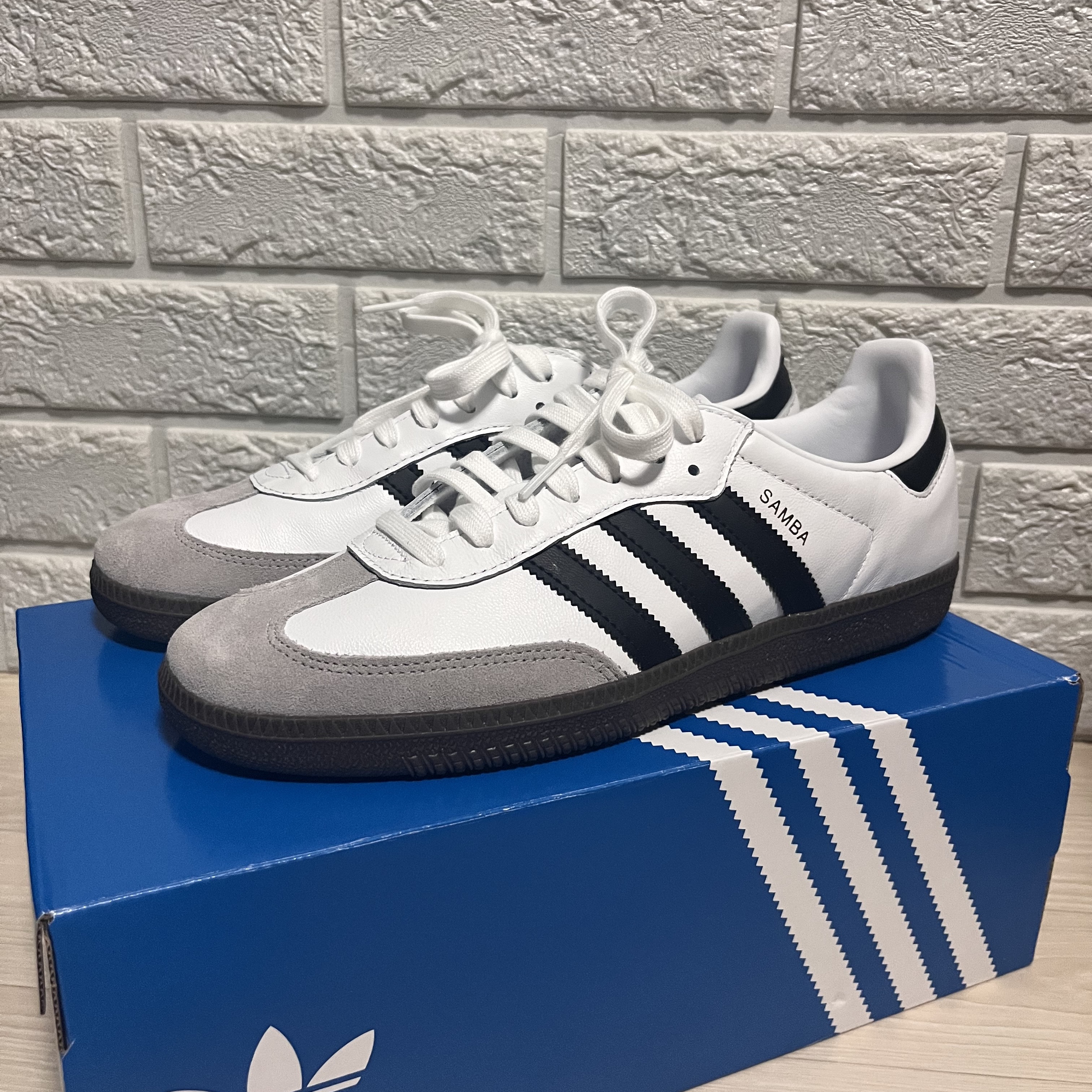 Adidas Samba OG Cloud White 착용 스타일 - 3