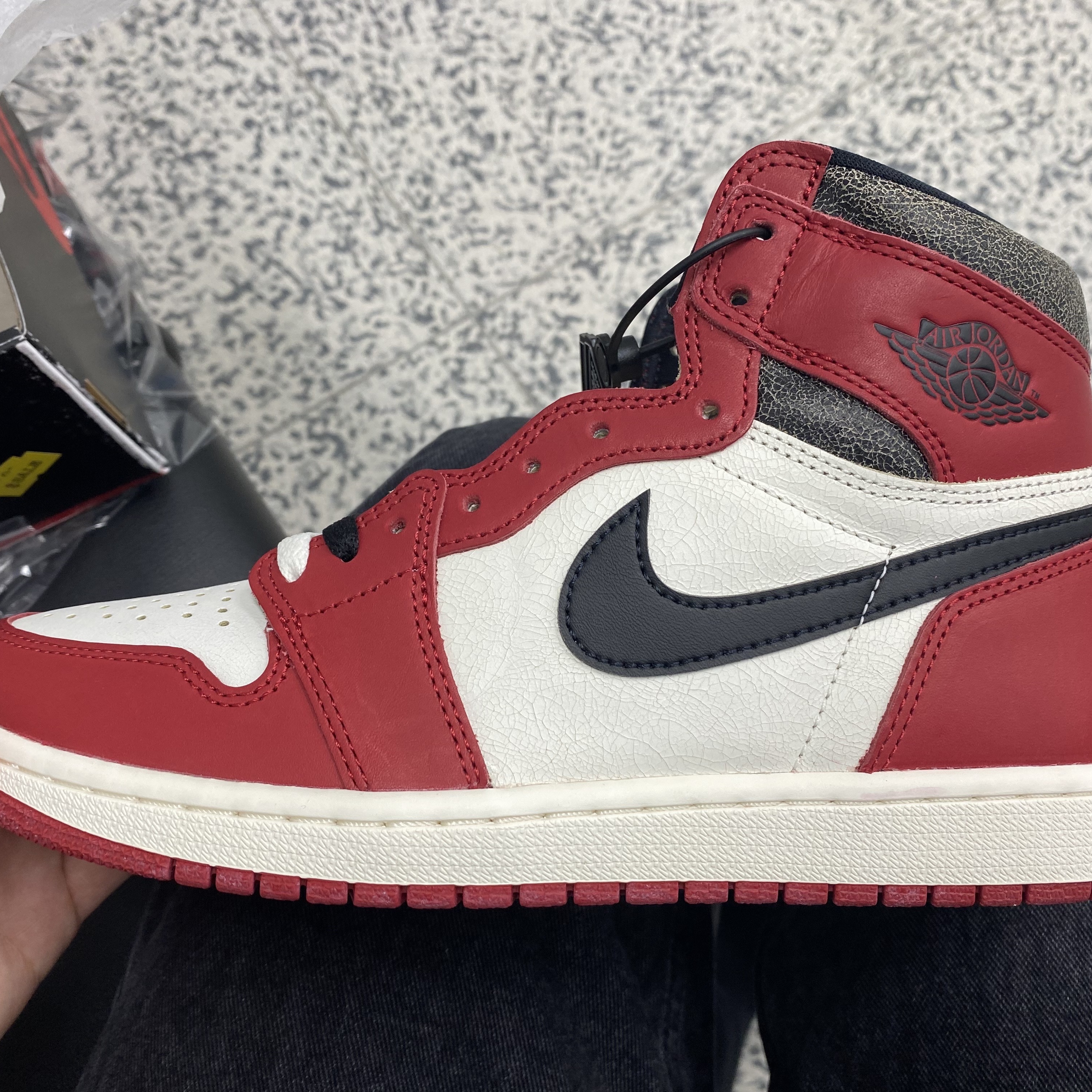 Jordan 1 Retro High OG Chicago 2022 착용 스타일 - 1