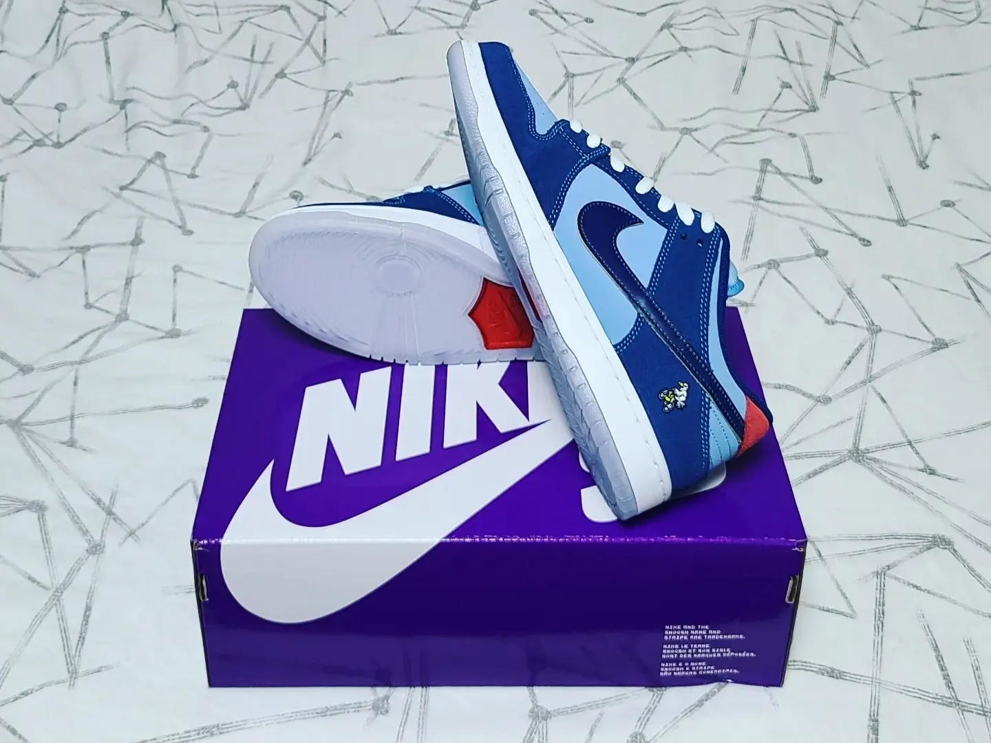 Nike x Why So Sad? SB Dunk Low Pro Coastal Blue 착용 스타일 - 4