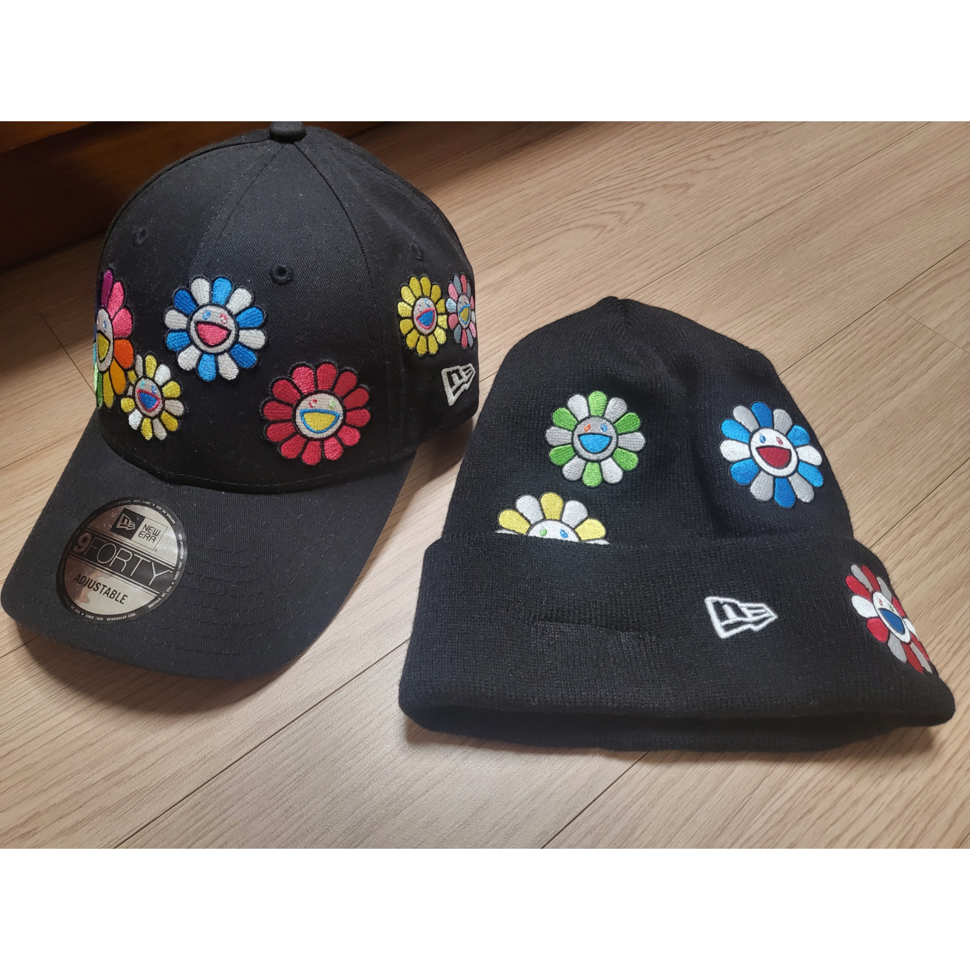 New Era x Murakami Takashi Ohana All Over Beanie Black, New Era x Murakami Takashi Ohana All Over Cap Black 착용 스타일 - 1