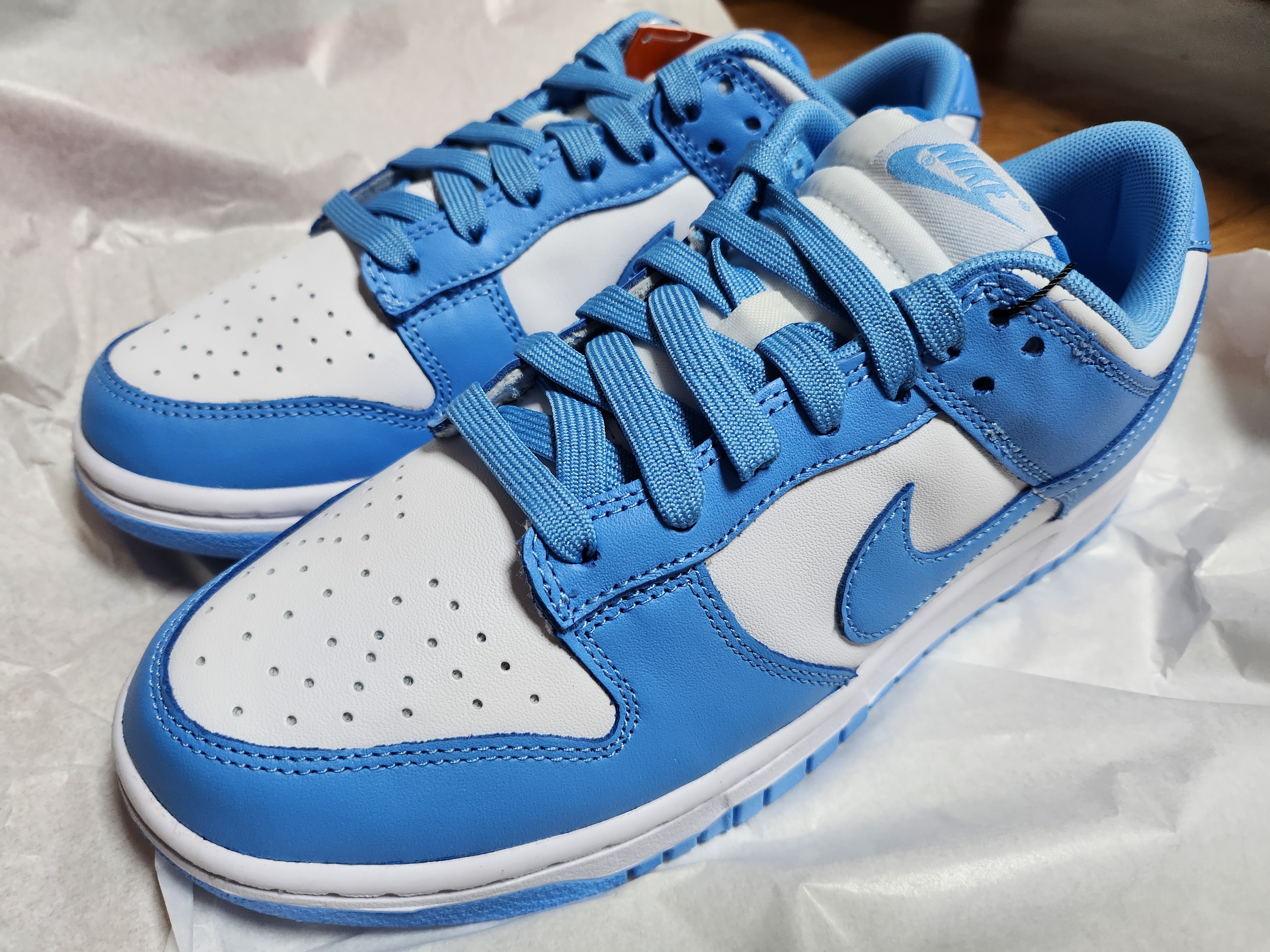 Nike Dunk Low Retro University Blue 착용 스타일