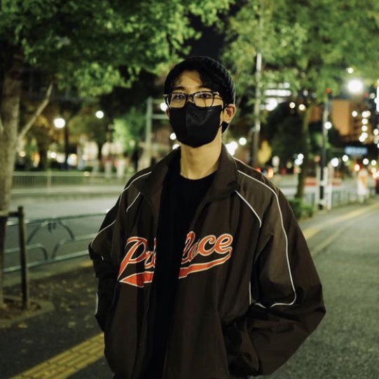 Palace Sport Mit Script Jacket Brown - 22FW 착용 스타일