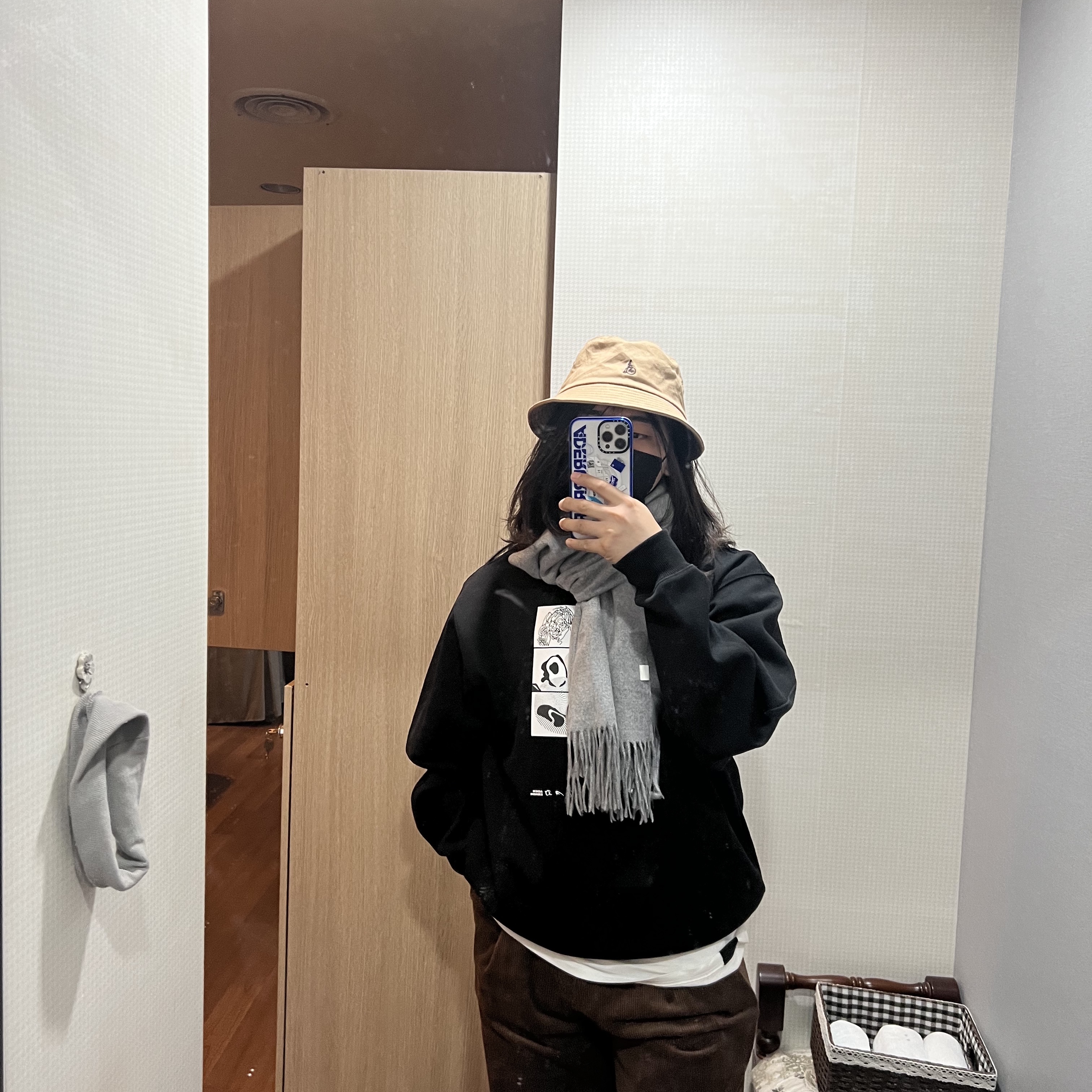 Casetify x Ader Error iPhone Sticker Magsafe Case Clear, Jordan 1 Retro High OG Chicago 2022 착용 스타일 - 1