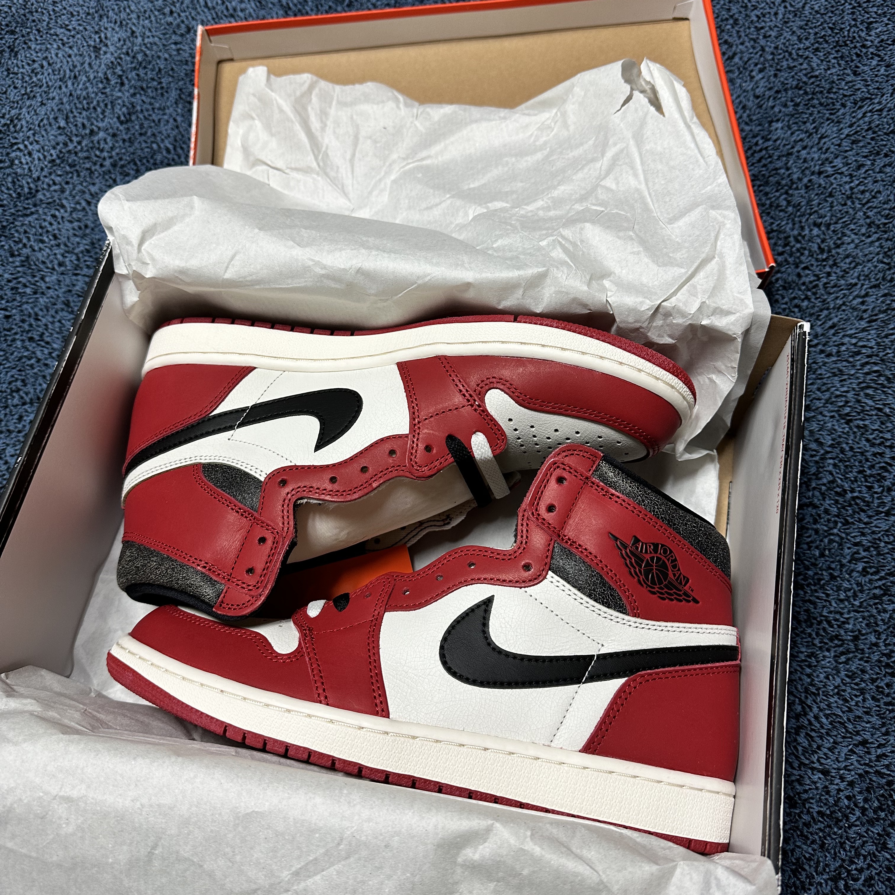 Jordan 1 Retro High OG Chicago 2022 착용 스타일 - 2
