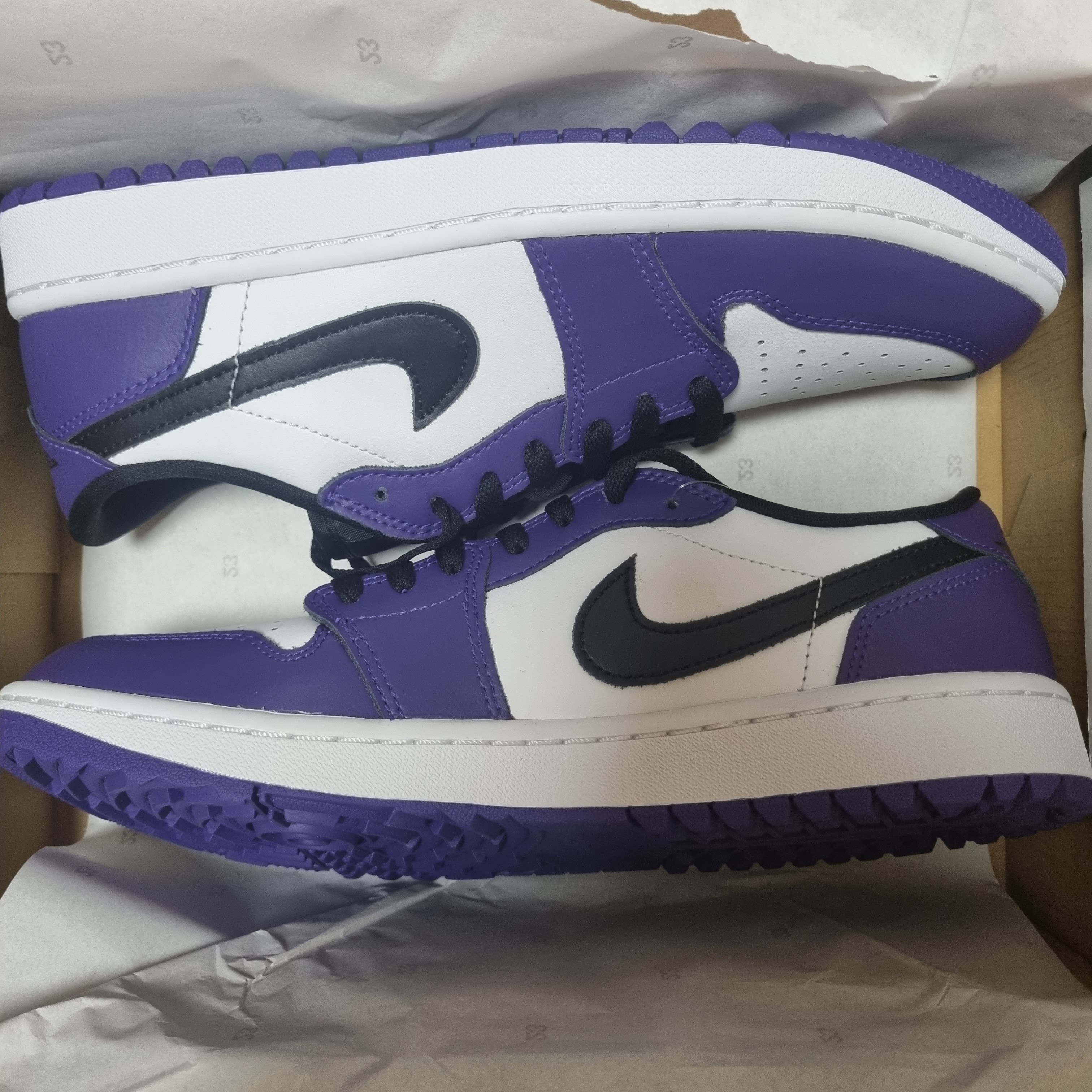 Jordan 1 Low Golf Court Purple 착용 스타일