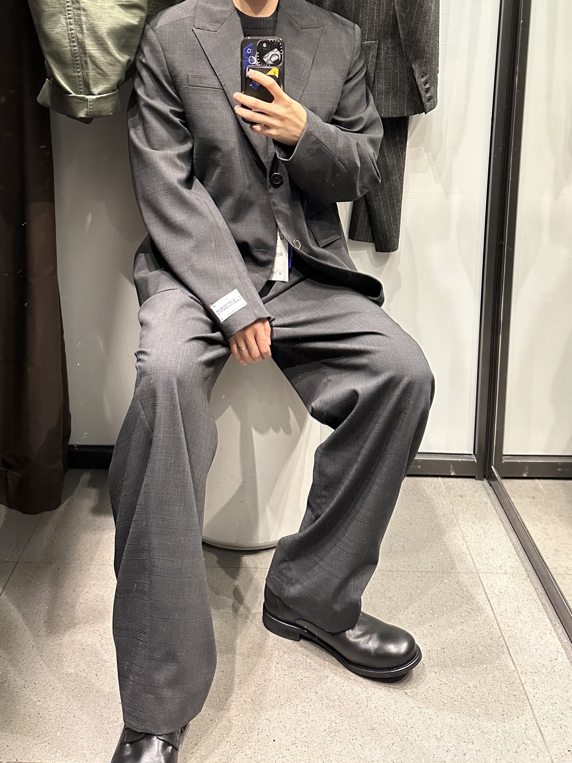 Zara x Ader Error Striped Oversize Blazer Grey, Zara x Ader Error Striped Trousers Grey 착용 스타일 - 2