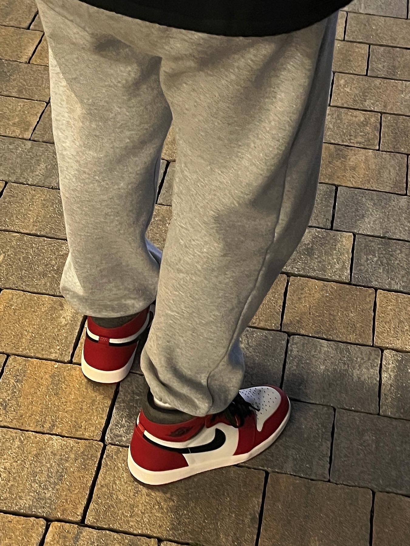 Jordan 1 Retro High OG Chicago 2022 착용 스타일 - 3