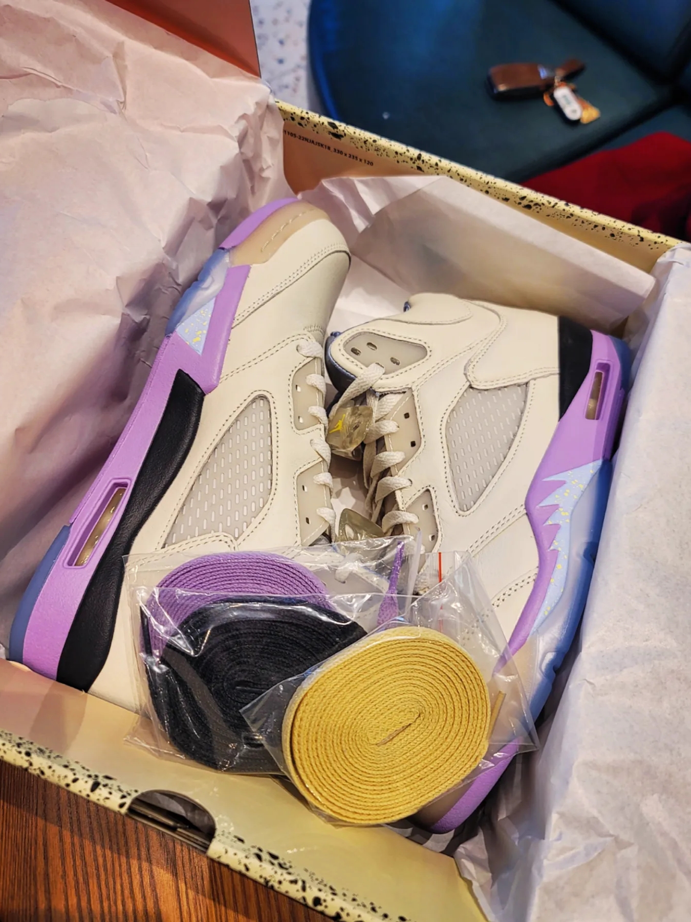 Jordan 5 x DJ Khaled Retro SP Sail Washed Yellow 착용 스타일 - 2