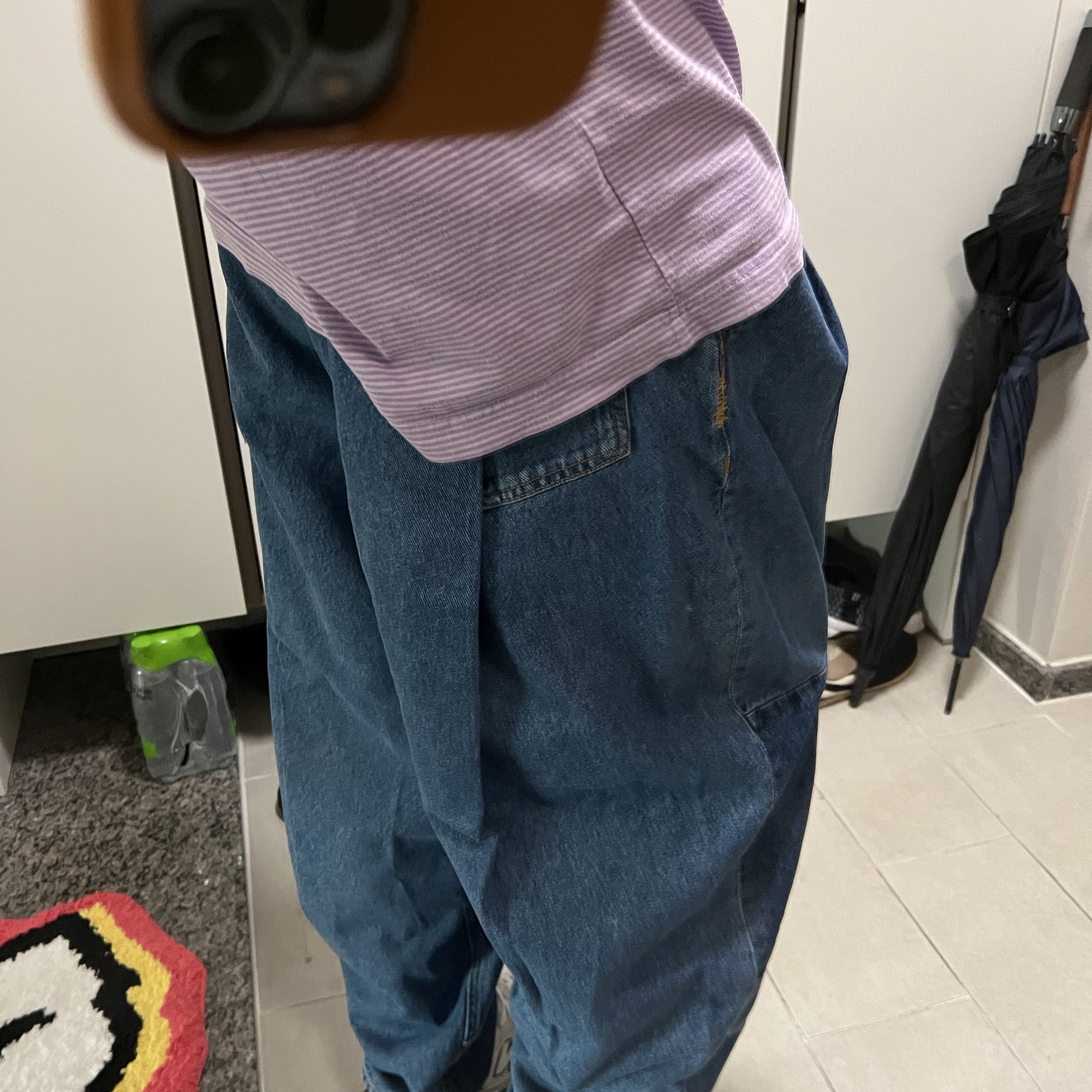 Zara x Ader Error Barrel Leg Jeans Blue 착용 스타일 - 1