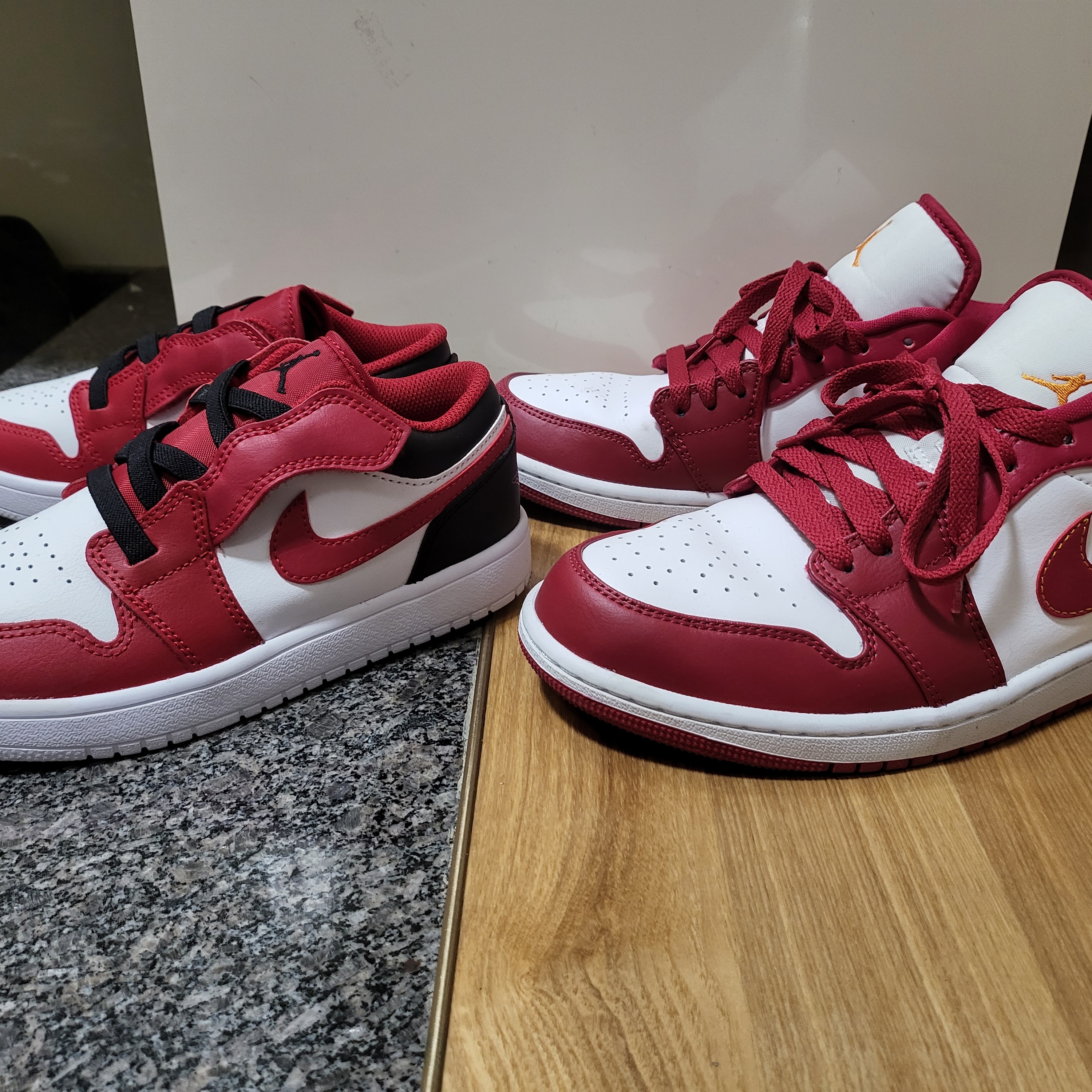 (GS) Jordan 1 Low White Gym Red Black, Jordan 1 Low Cardinal Red 착용 스타일