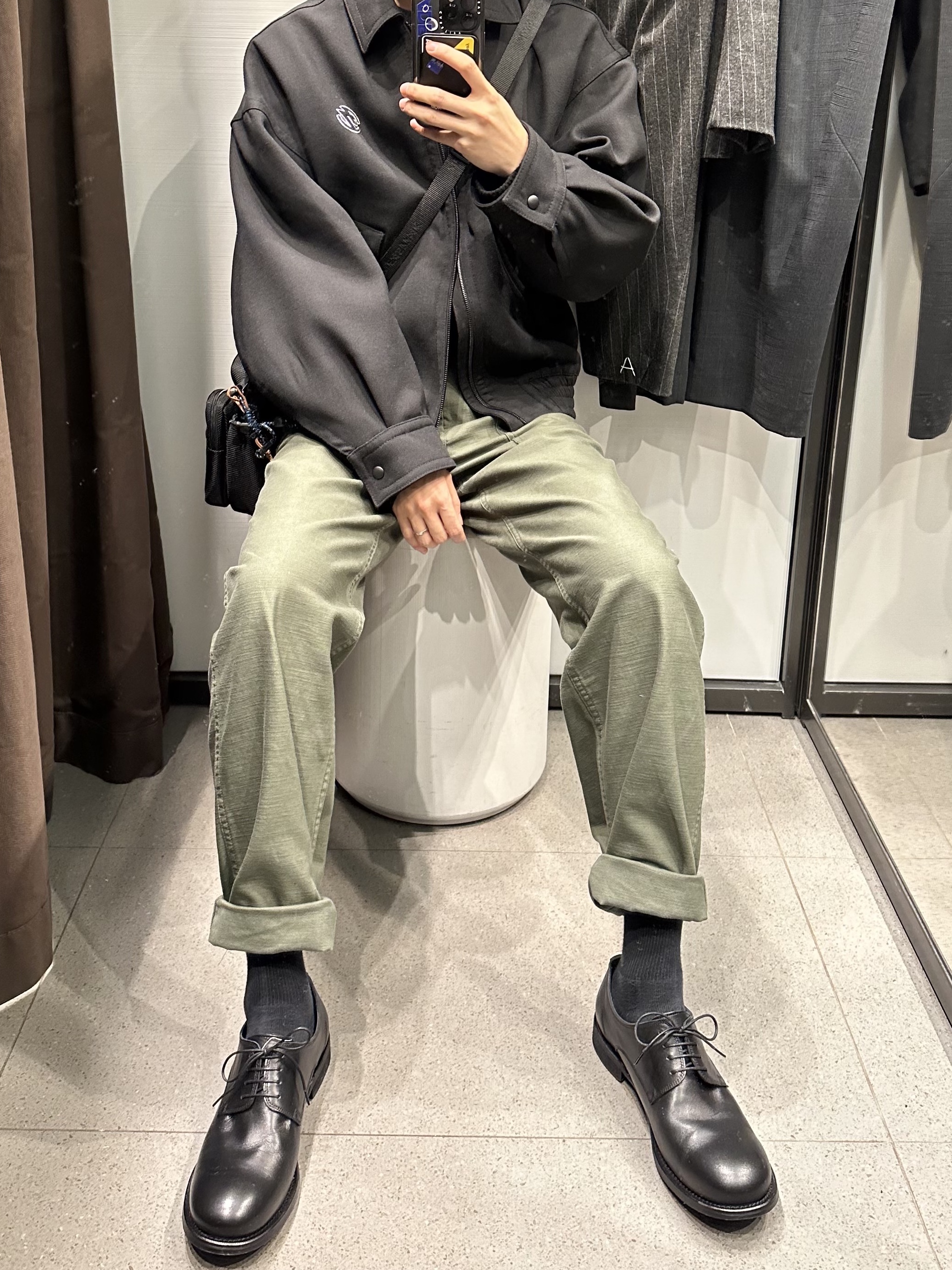 Zara x Ader Error Striped Oversize Blazer Grey, Zara x Ader Error Striped Trousers Grey 착용 스타일 - 3