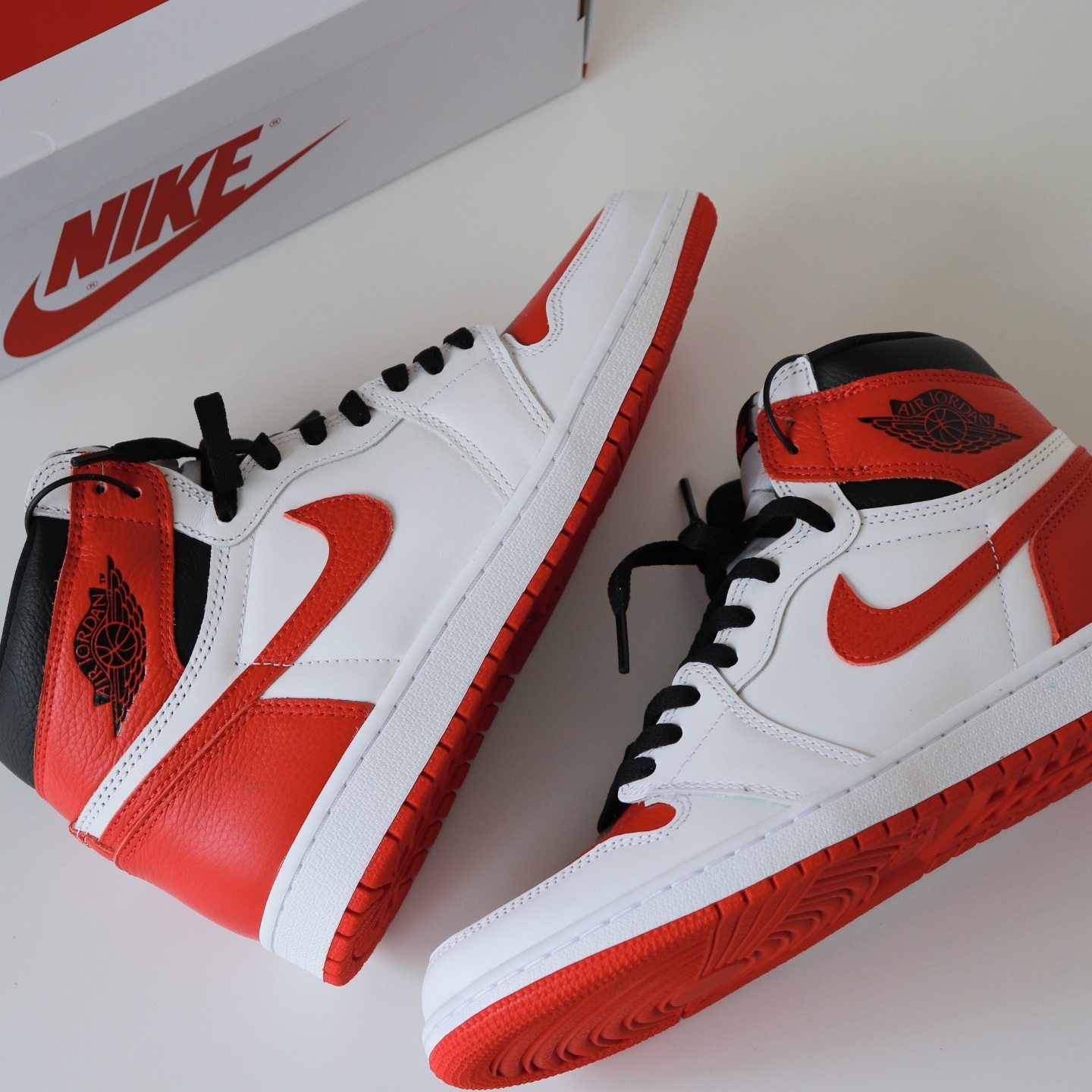 Jordan 1 Retro High OG Heritage, (GS) Jordan 1 Retro High OG Heritage 착용 스타일