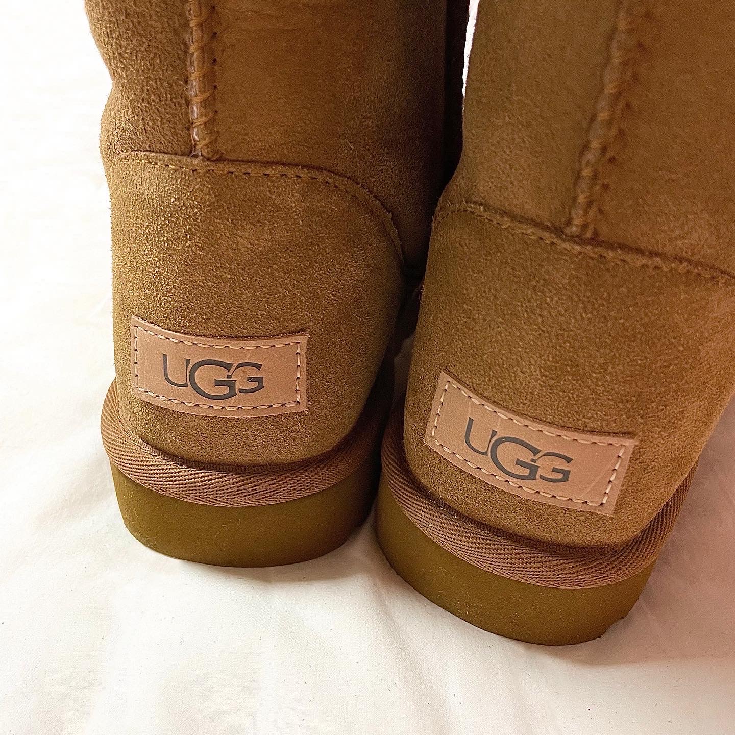 (W) UGG Classic Tall II Boots Chestnut 착용 스타일 - 3