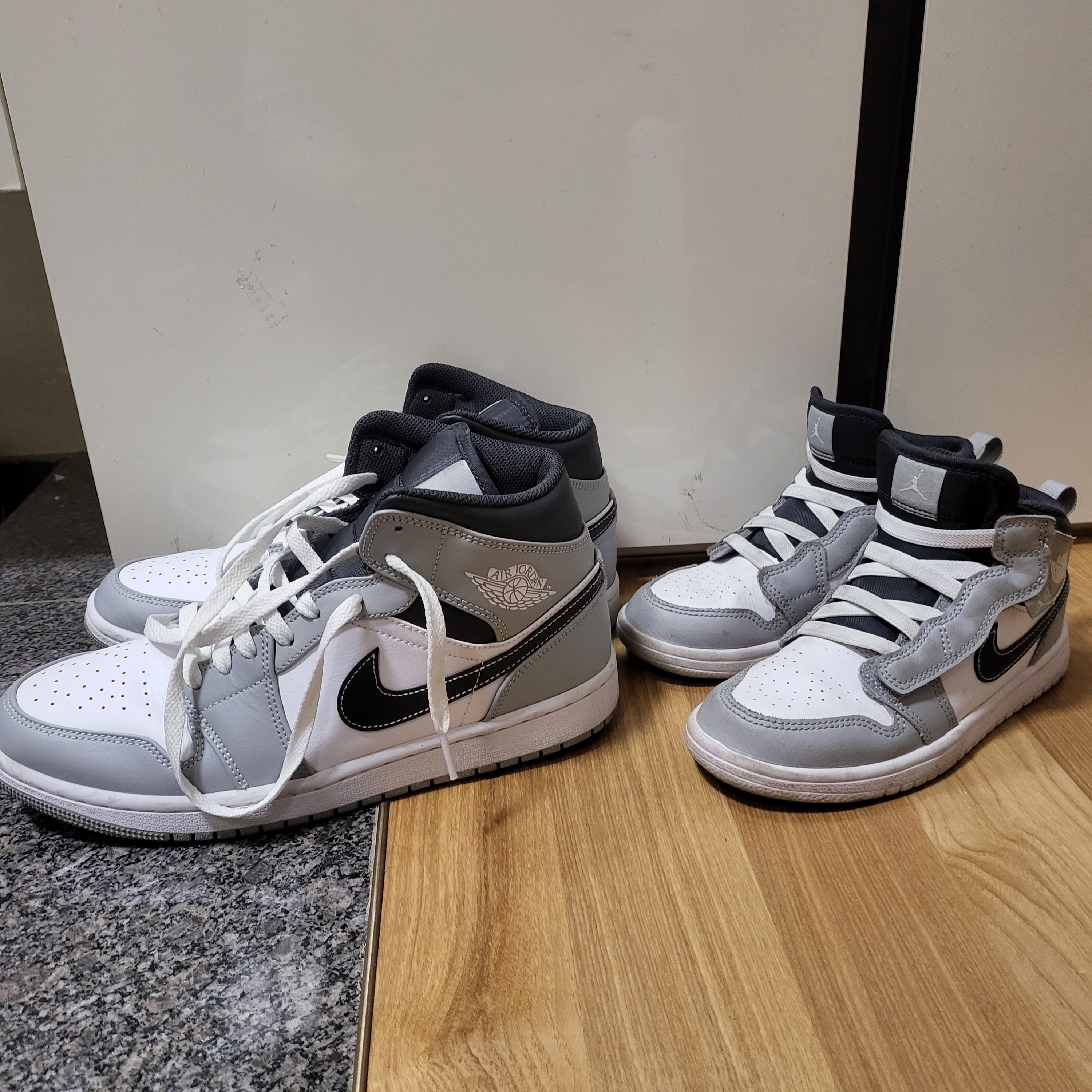Jordan 1 Mid Light Smoke Grey Anthracite, (PS) Jordan 1 Mid Light Smoke Grey Anthracite 착용 스타일