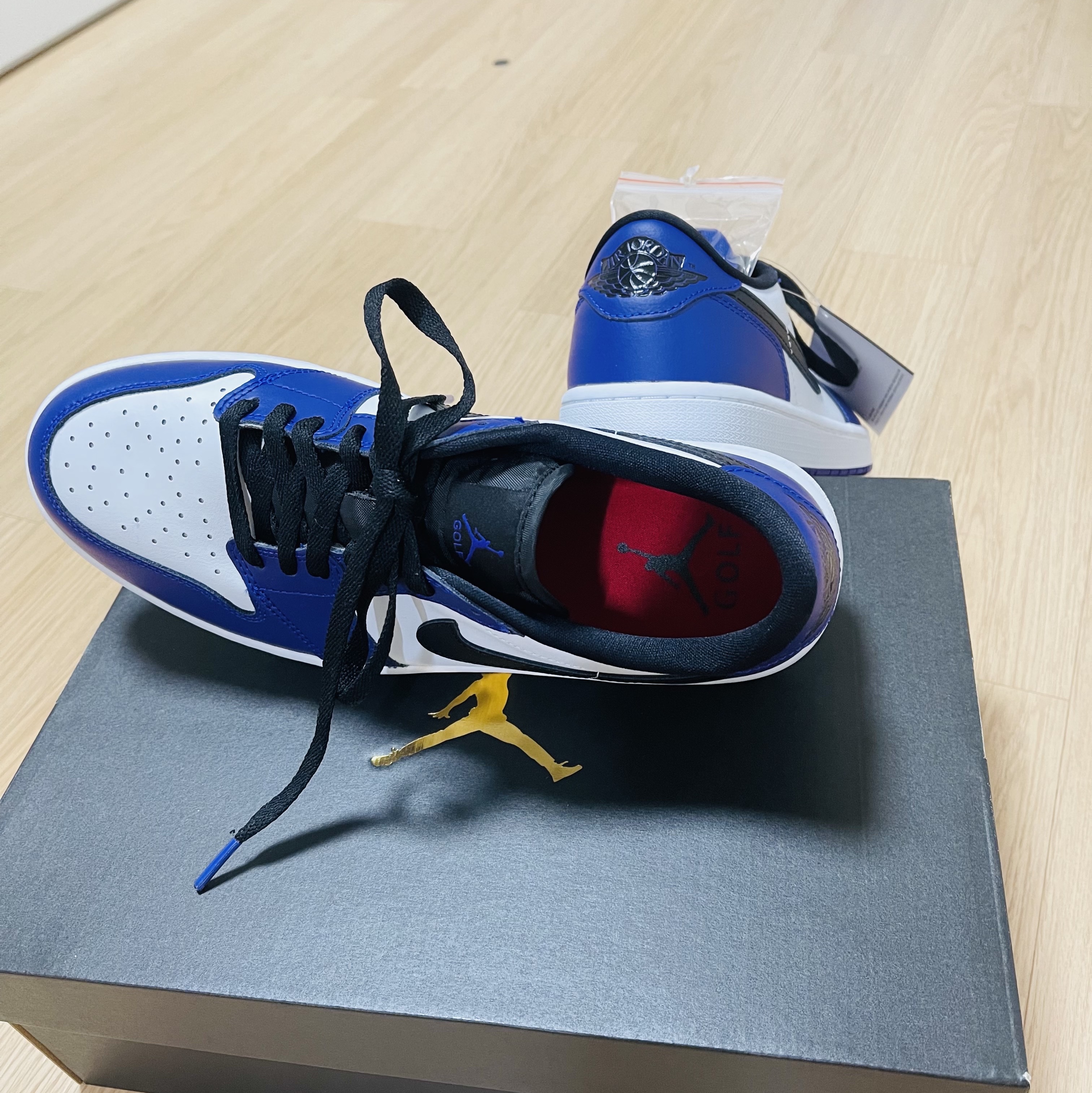 Jordan 1 Low Golf Court Purple 착용 스타일 - 2