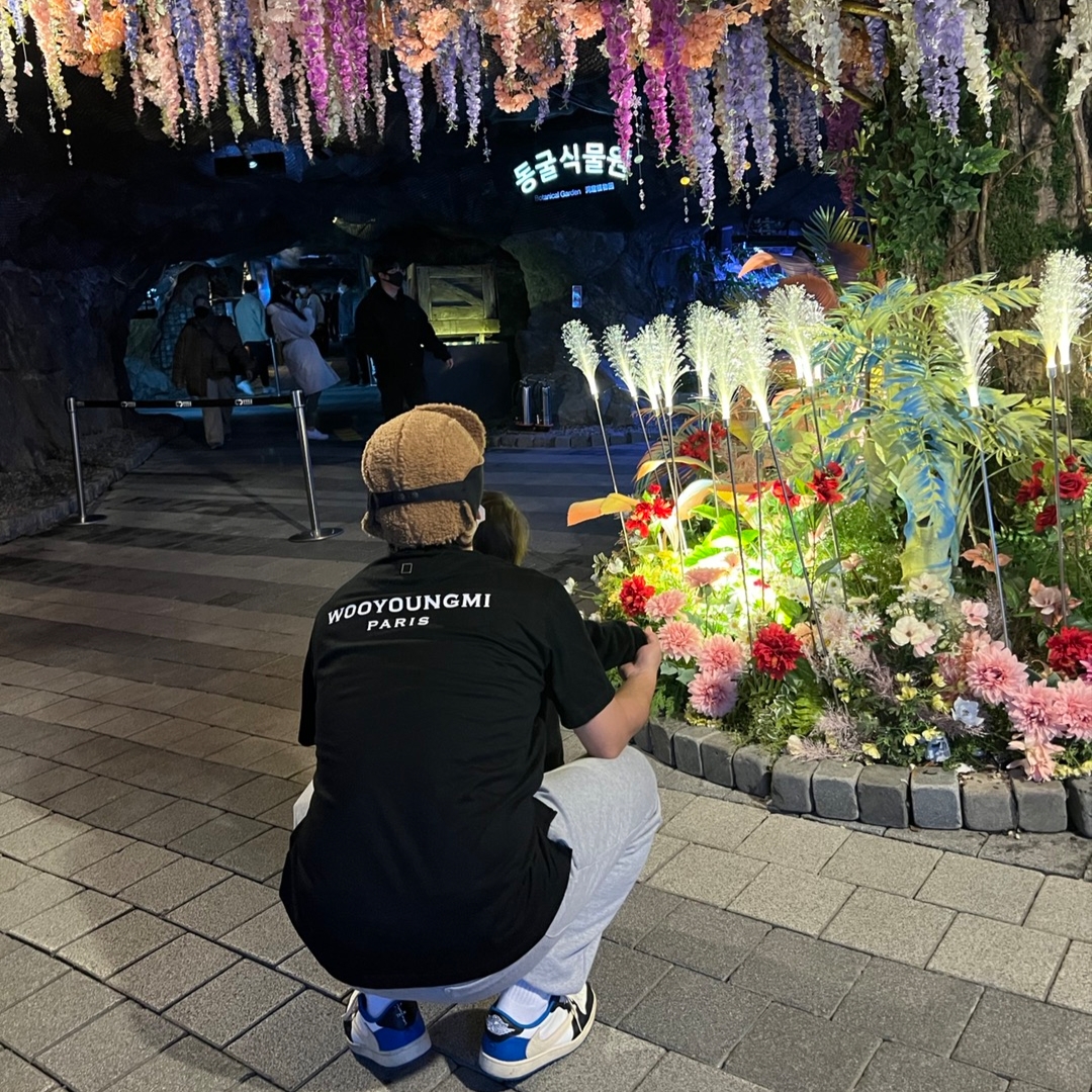 Jordan 1 x Travis Scott x Fragment Retro Low OG SP Military Blue, Wooyoungmi White Back Logo T-Shirt Black - 22FW 착용 스타일 - 3