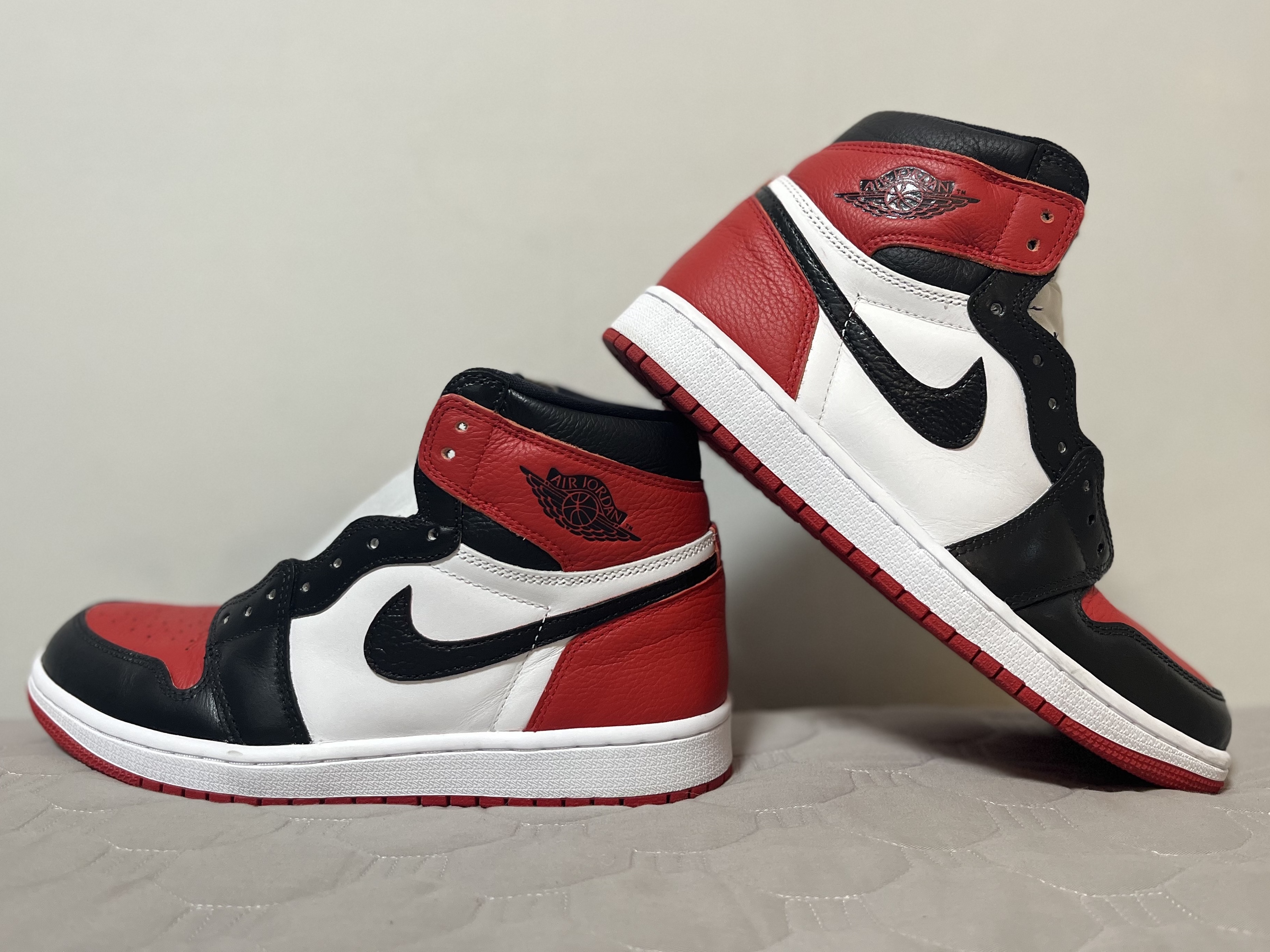 Jordan 1 Retro High OG Heritage 착용 스타일 - 1