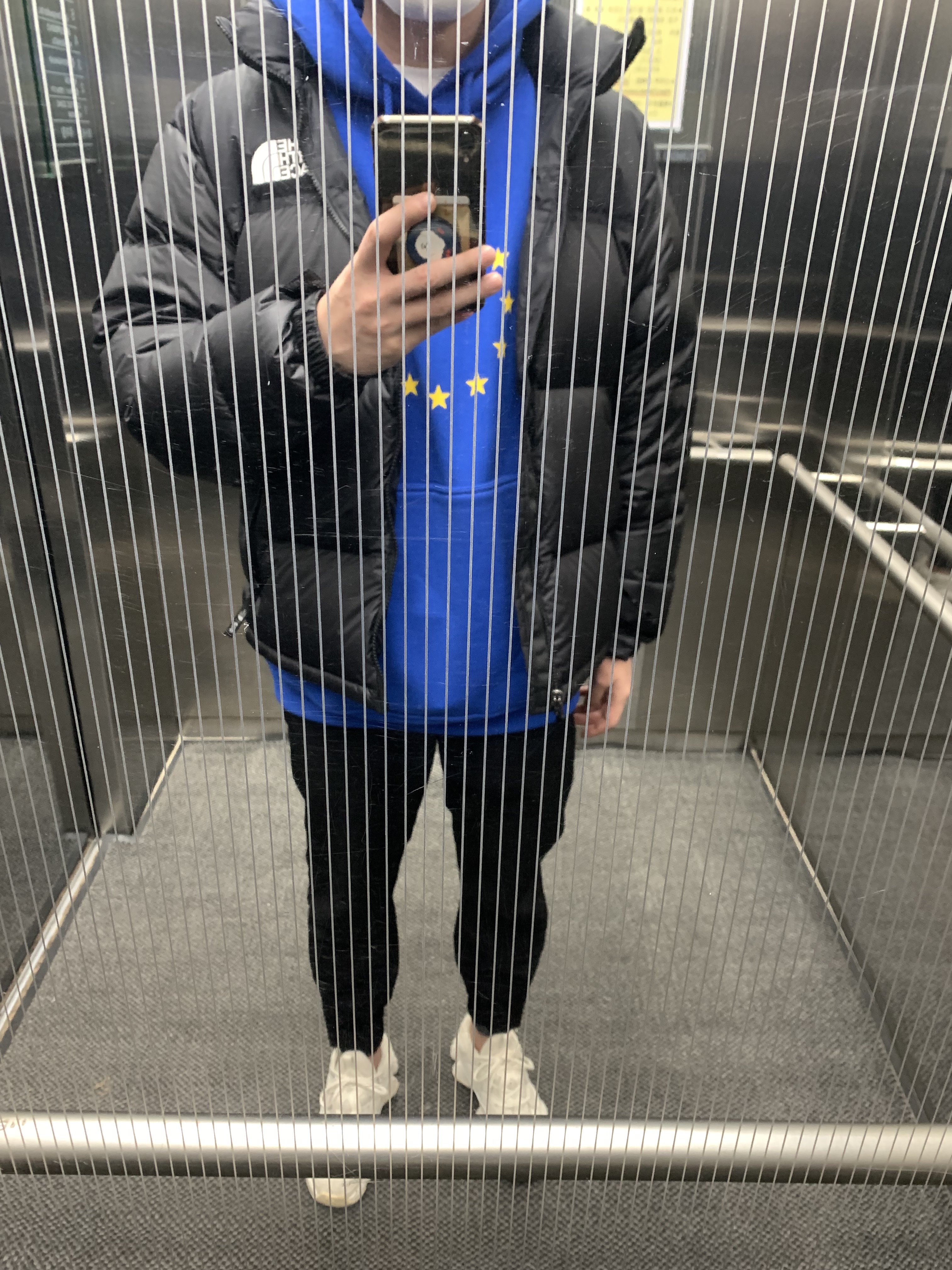 Souvenir Official Eunify Classic Hoodie Blue 2022, Adidas Yeezy 500 Bone White 착용 스타일 - 2