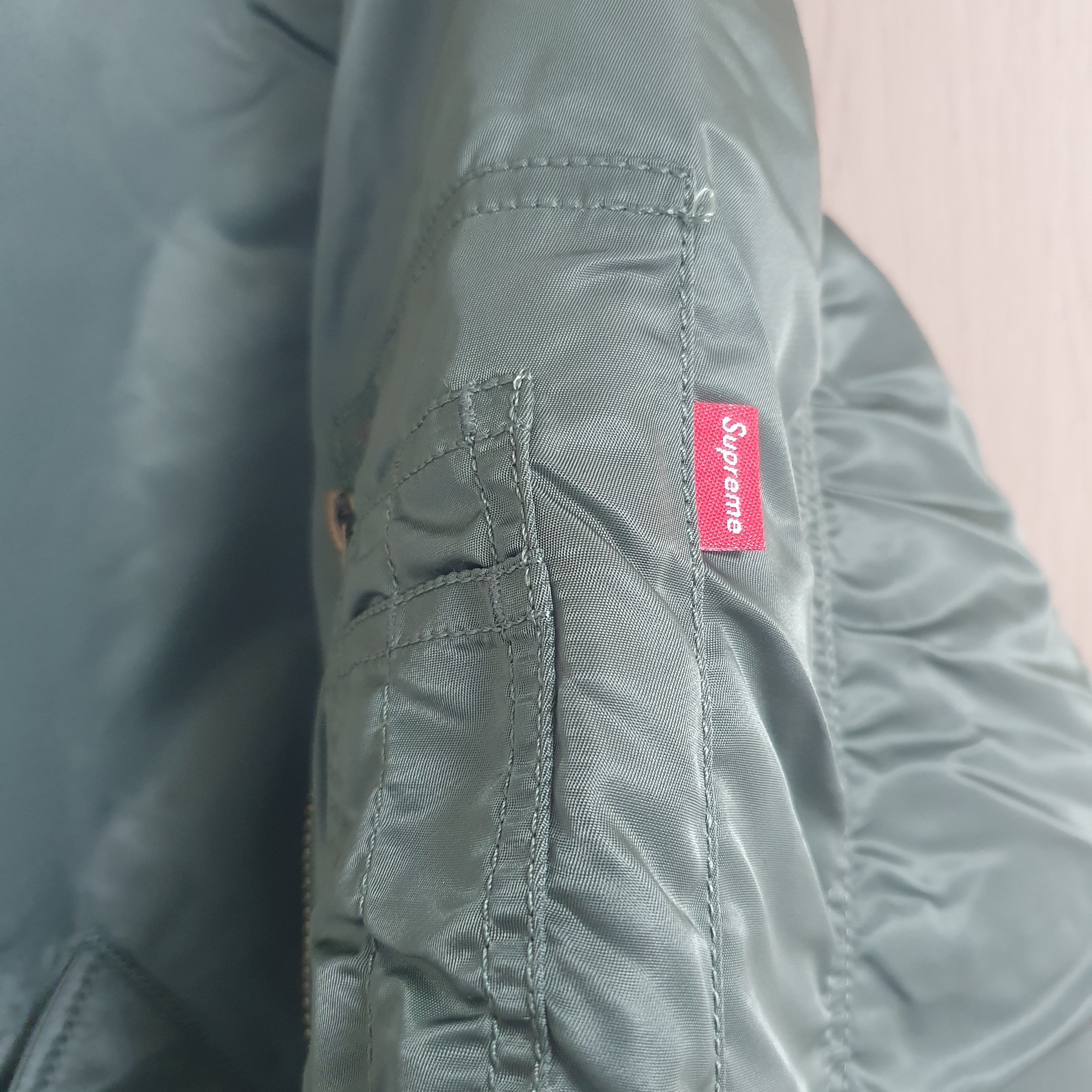 Supreme Faux Fur Reversible MA-1 Olive - 22FW 착용 스타일 - 5