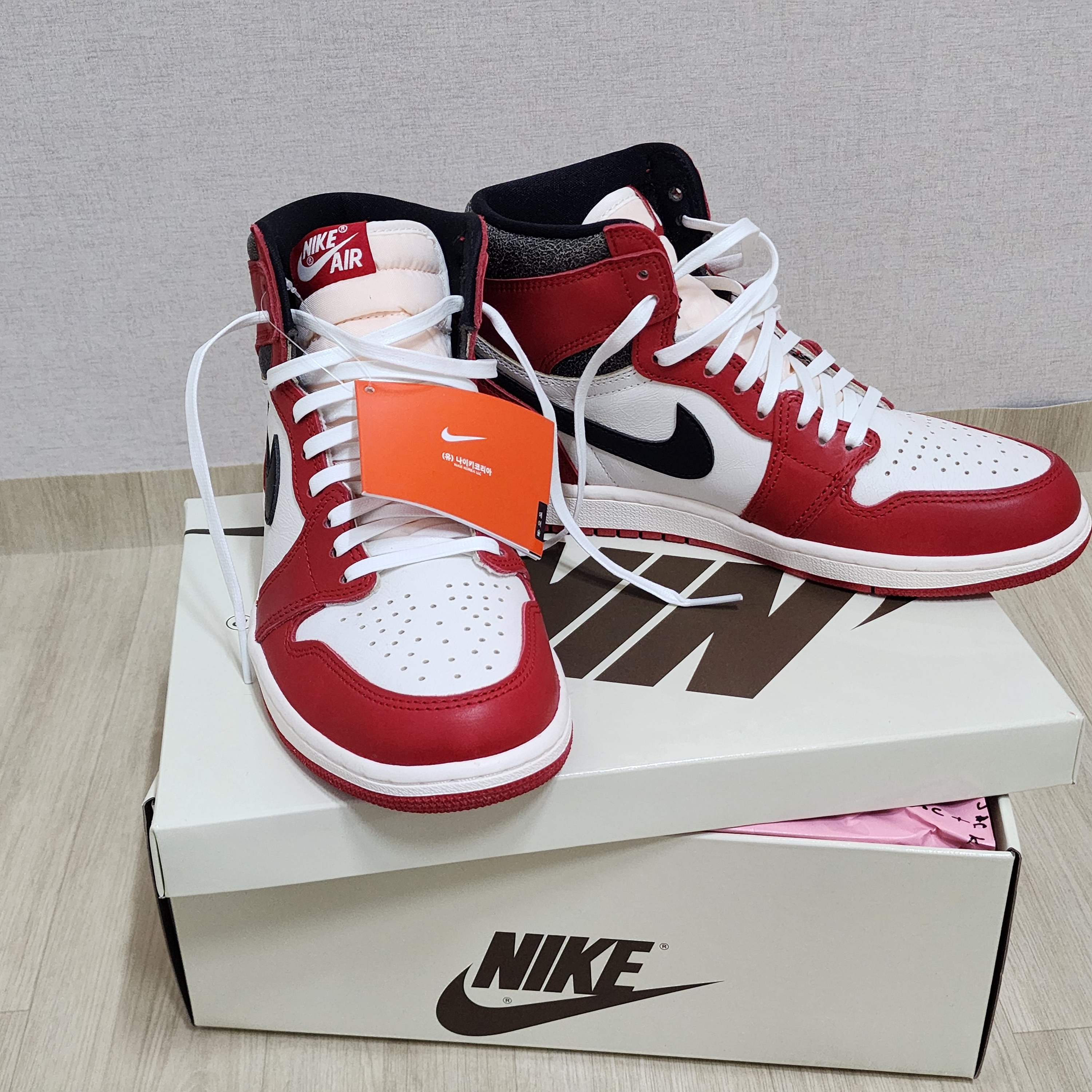 Jordan 1 Retro High OG Chicago 2022 착용 스타일 - 1