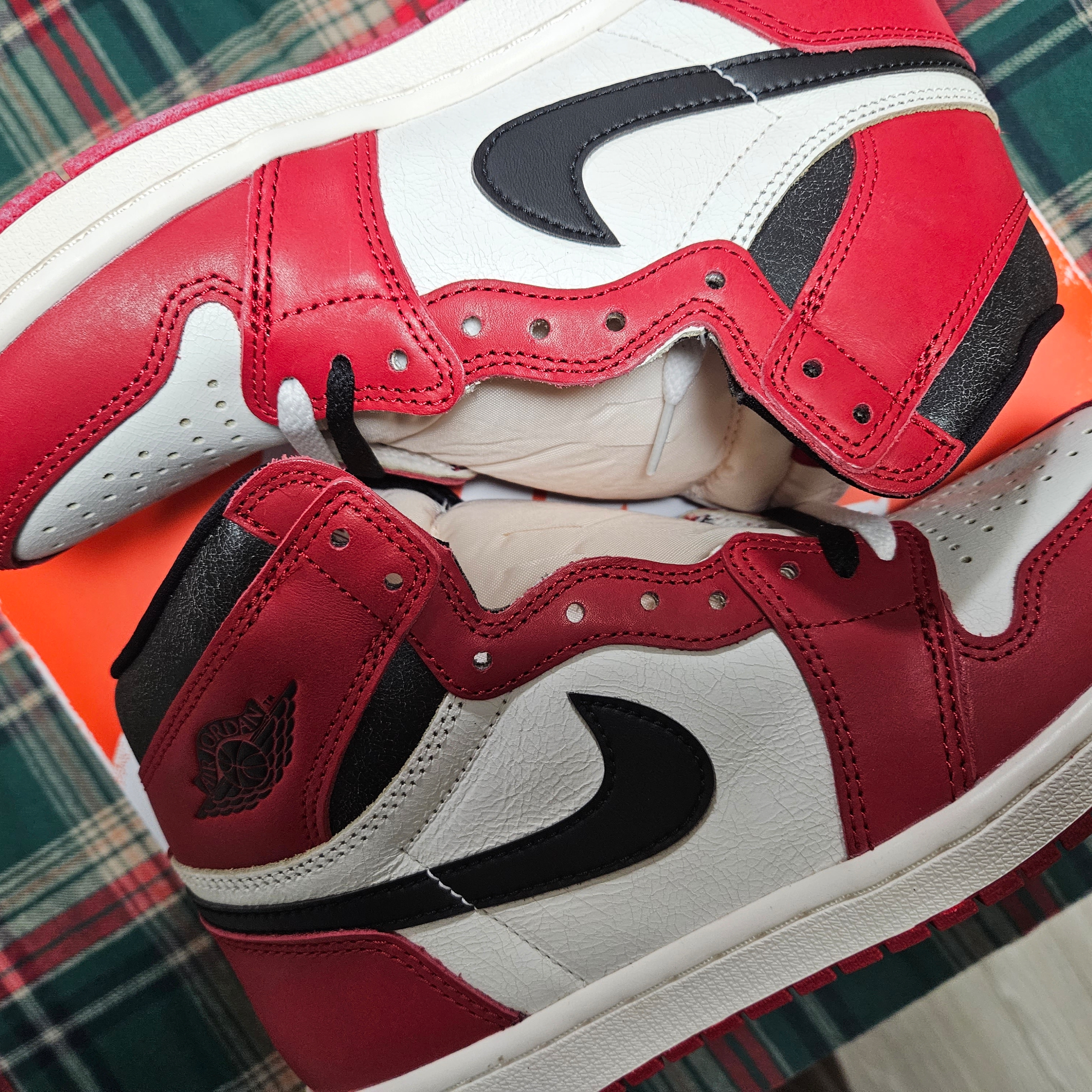 Jordan 1 Retro High OG Chicago 2022 착용 스타일 - 3