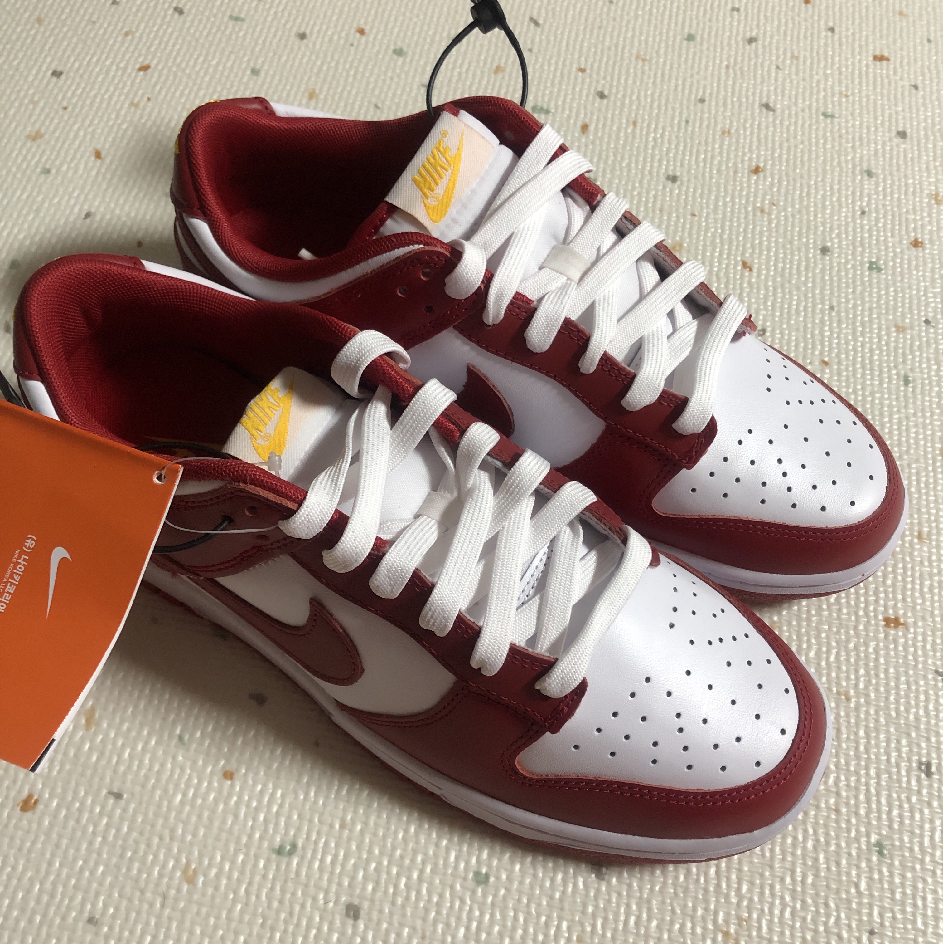 Nike Dunk Low Retro Gym Red 착용 스타일