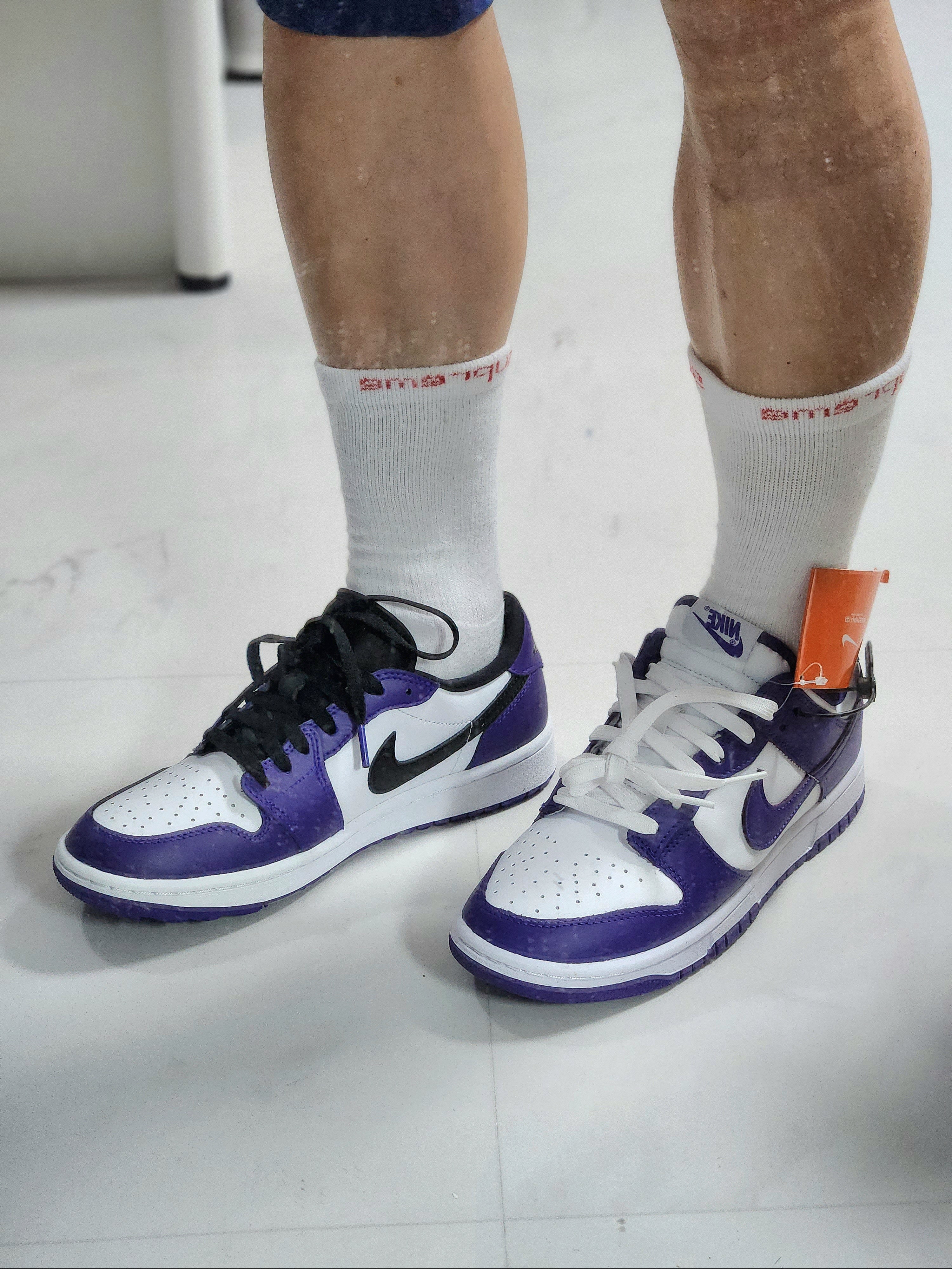 Nike Dunk Low Retro Championship Court Purple, Jordan 1 Low Golf Court Purple 착용 스타일 - 2
