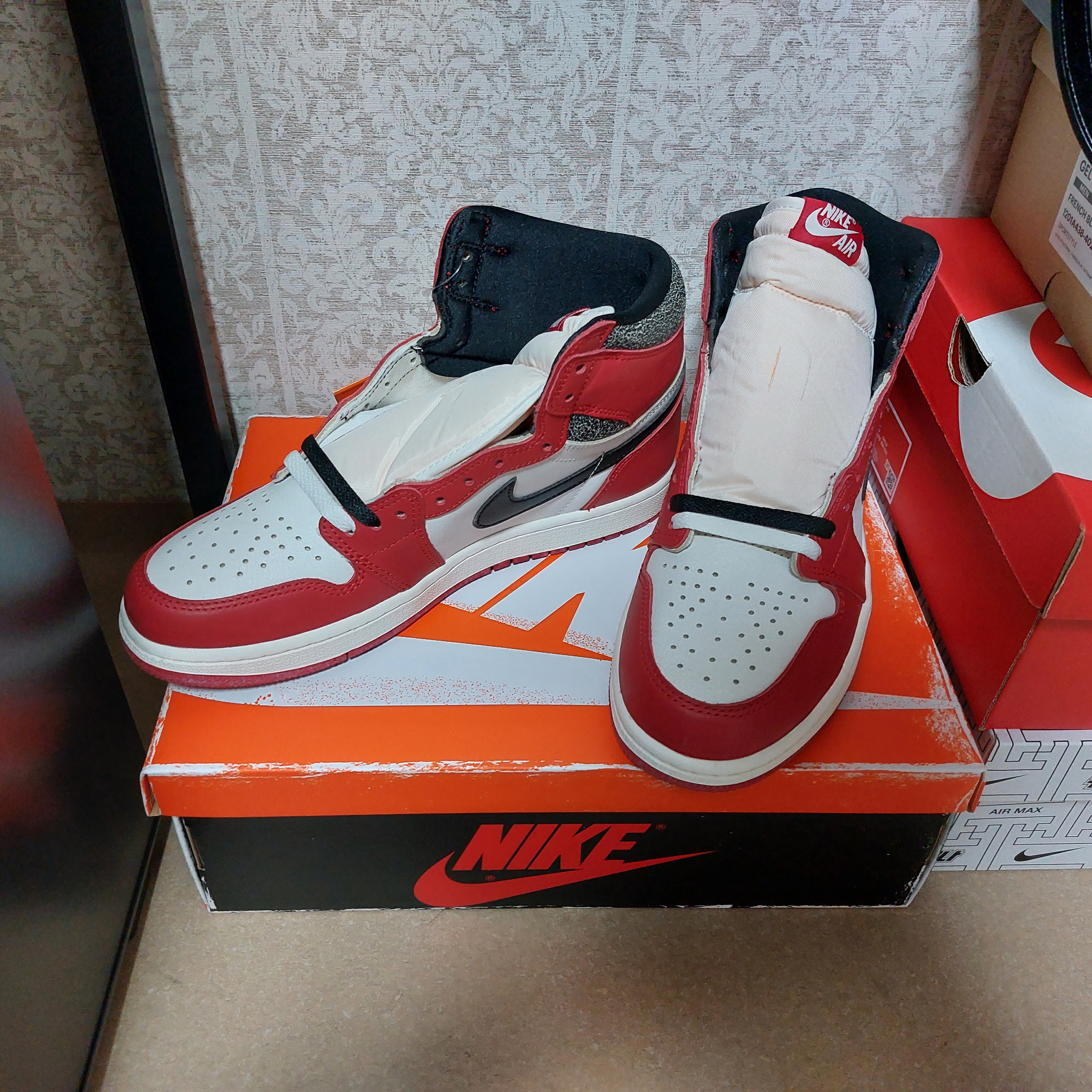 Jordan 1 Retro High OG Chicago 2022 착용 스타일 - 4
