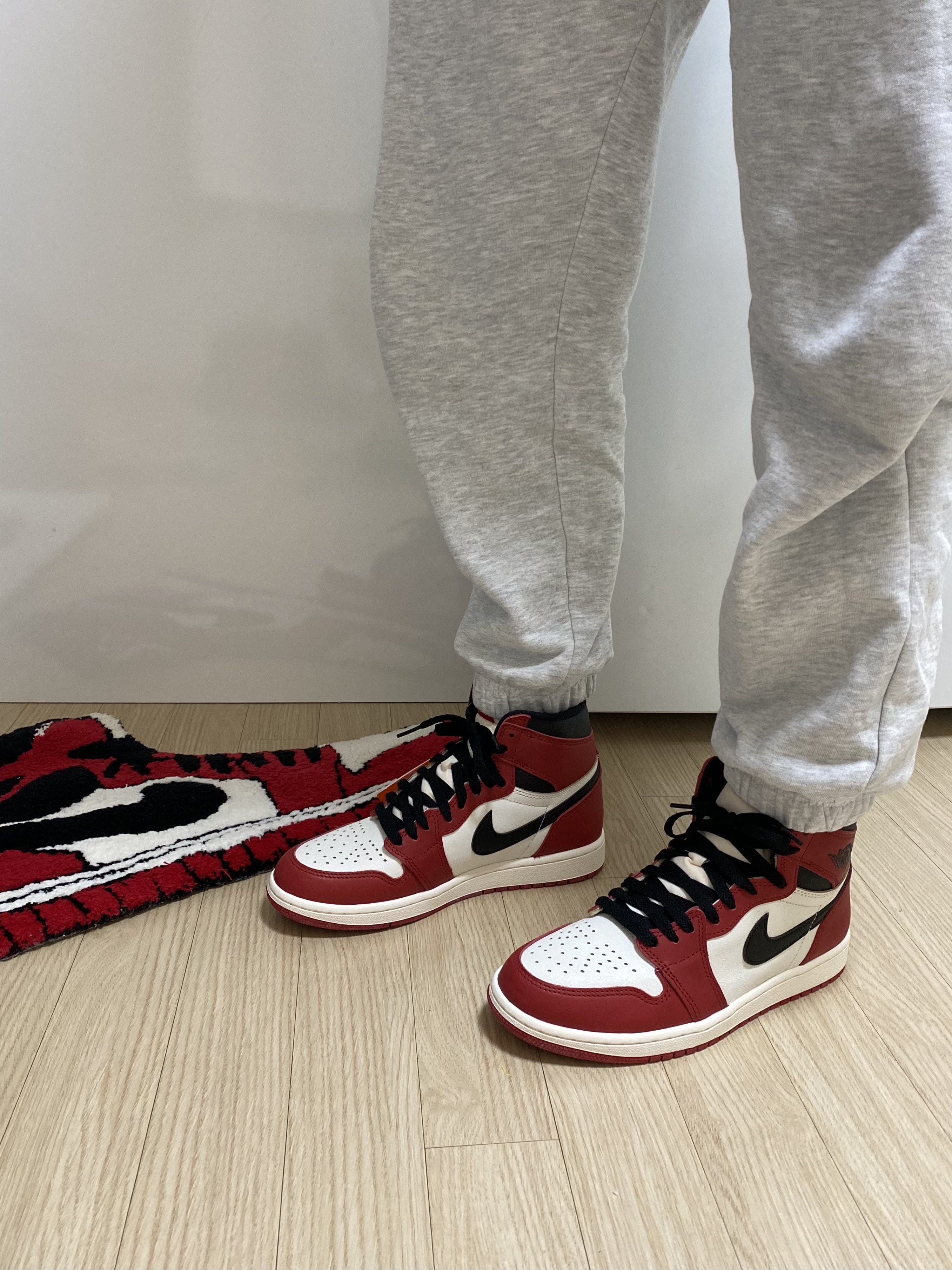 Jordan 1 Retro High OG Chicago 2022 착용 스타일 - 2