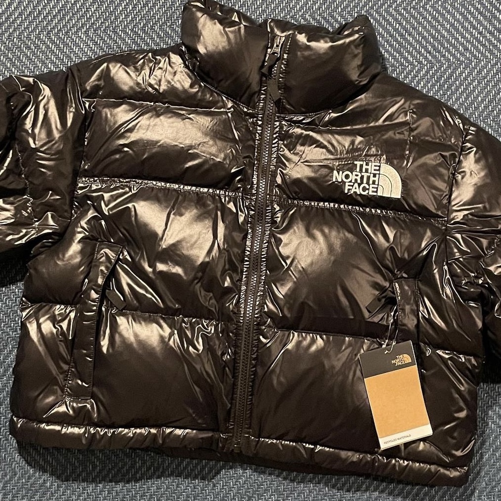 (W) The North Face Nuptse Short Jacket TNF Black 착용 스타일