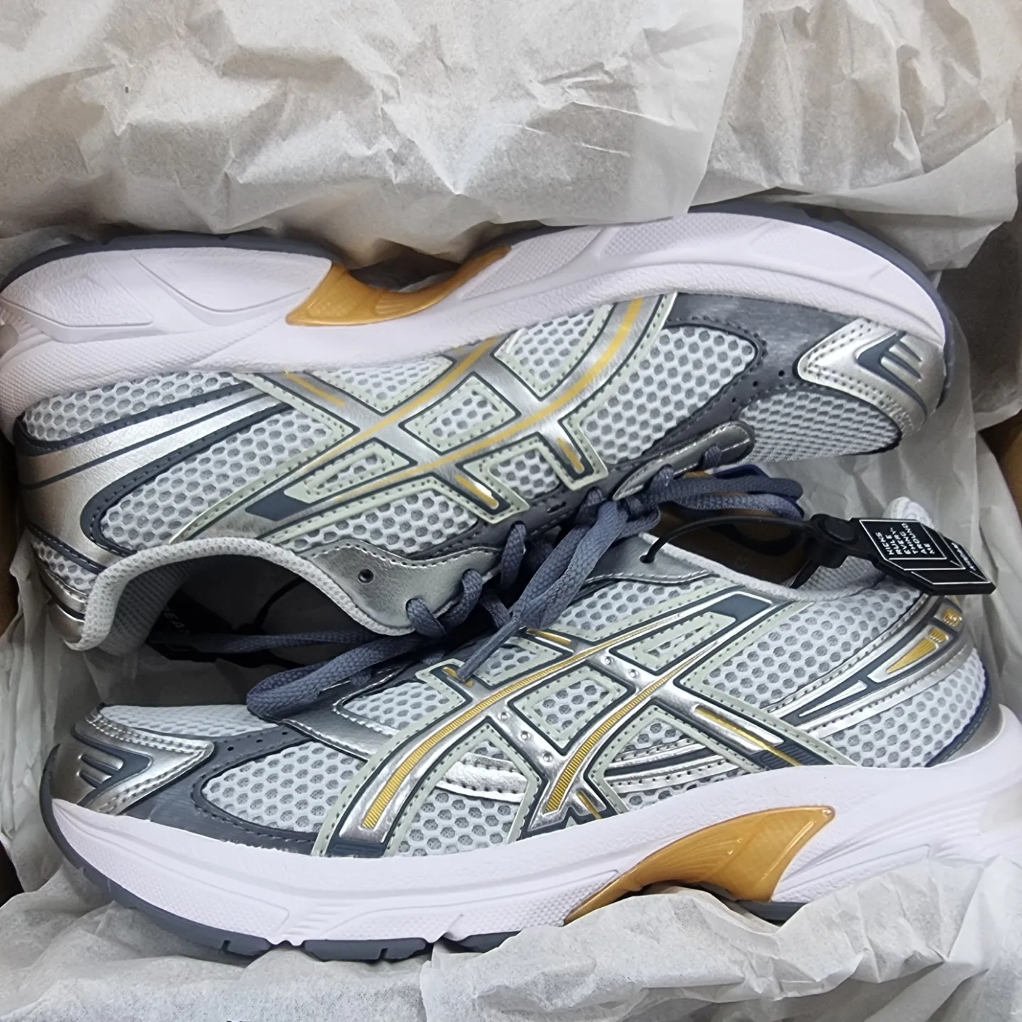 Asics Gel-1130 Polar Shade Pure Silver 착용 스타일 - 3